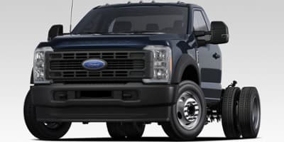 2026 Ford Super Duty F-550 DRW photo 2