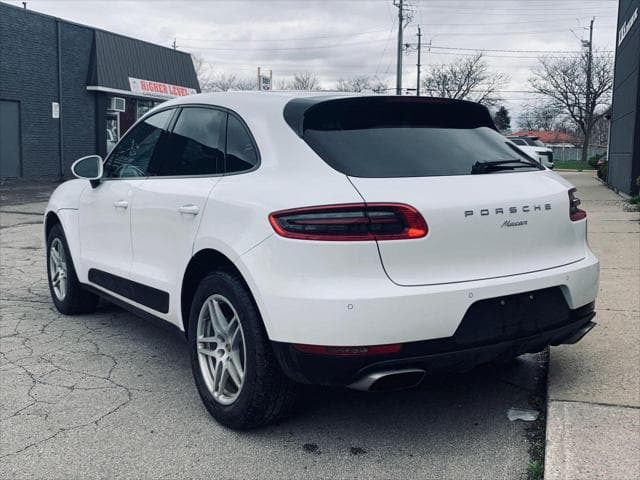 2018 Porsche Macan AWD