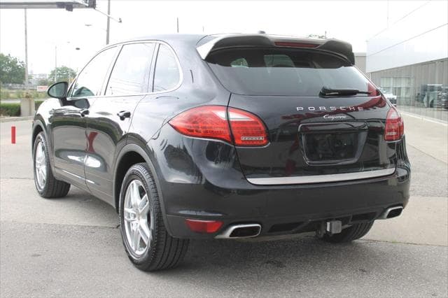 2014 Porsche Cayenne Diesel Platinum Edition
