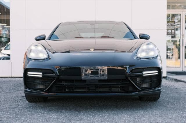 2017 Porsche Panamera Turbo