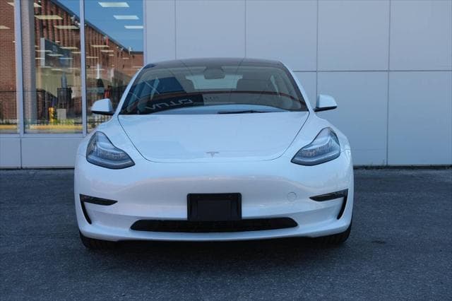2022 Tesla Model 3 RWD