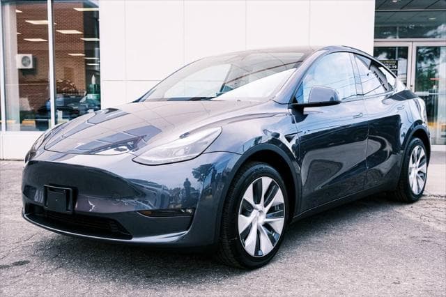2022 Tesla  Model Y  Long Range AWD 