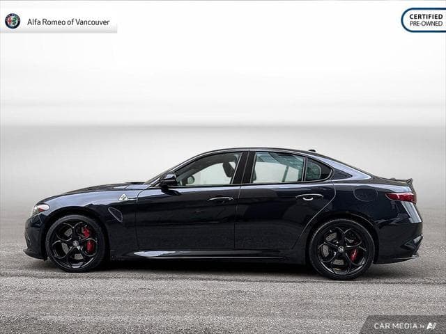 2018 Alfa Romeo  Giulia 