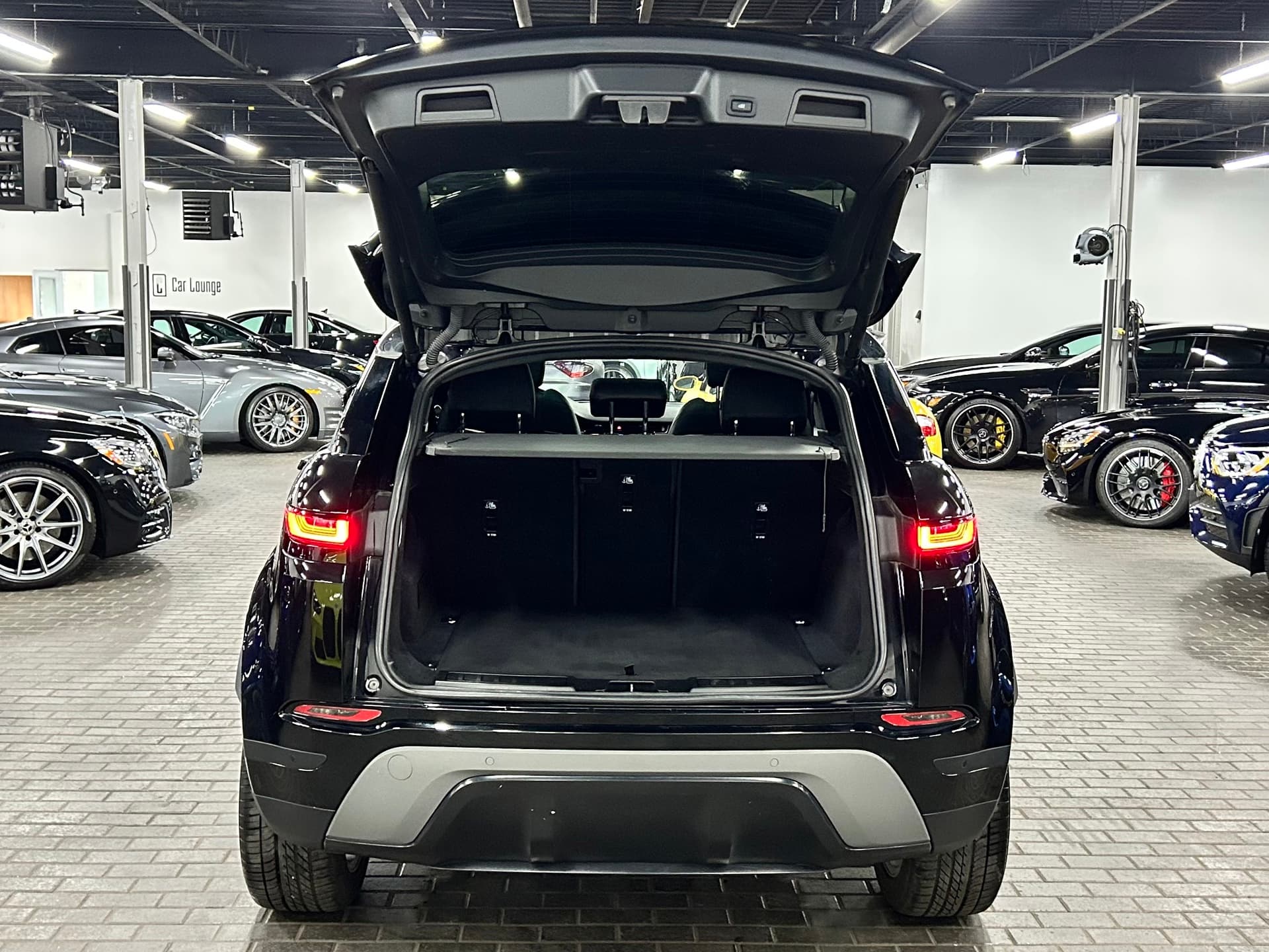 2020 Land Rover  Range Rover Evoque  P250 SE 