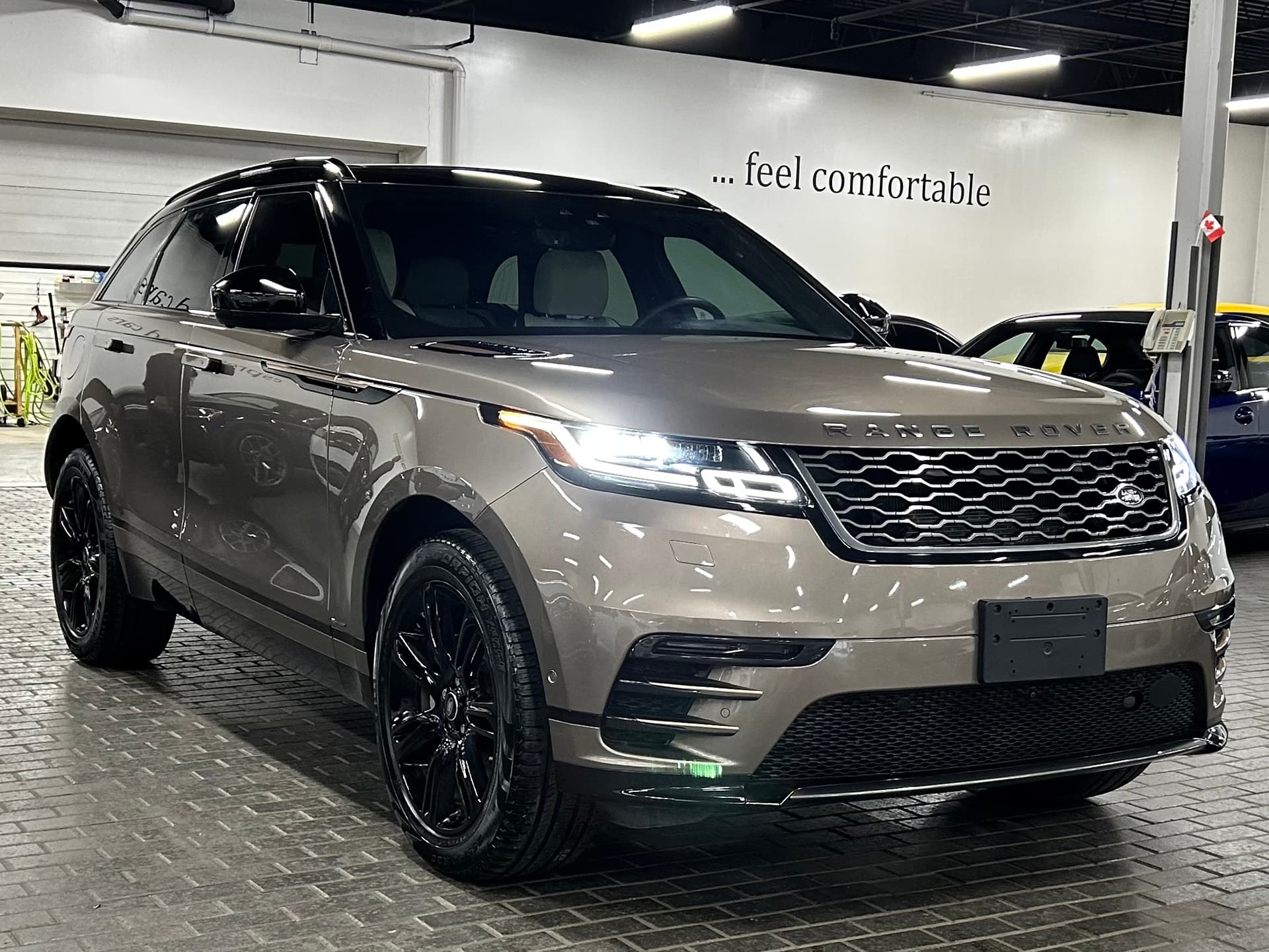 2019 Land Rover Range Rover Velar D180 S...