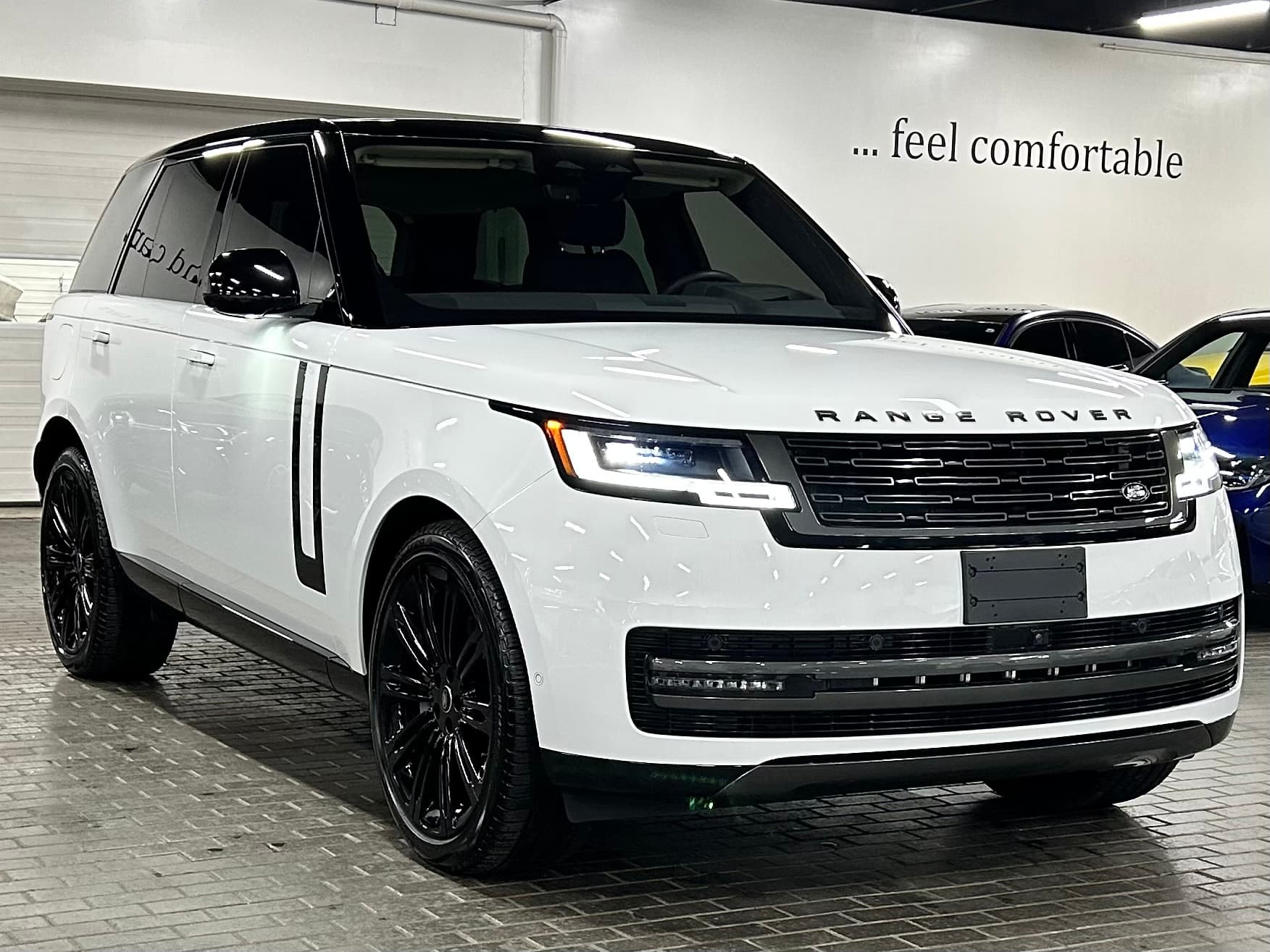 2023 Land Rover Range Rover SE