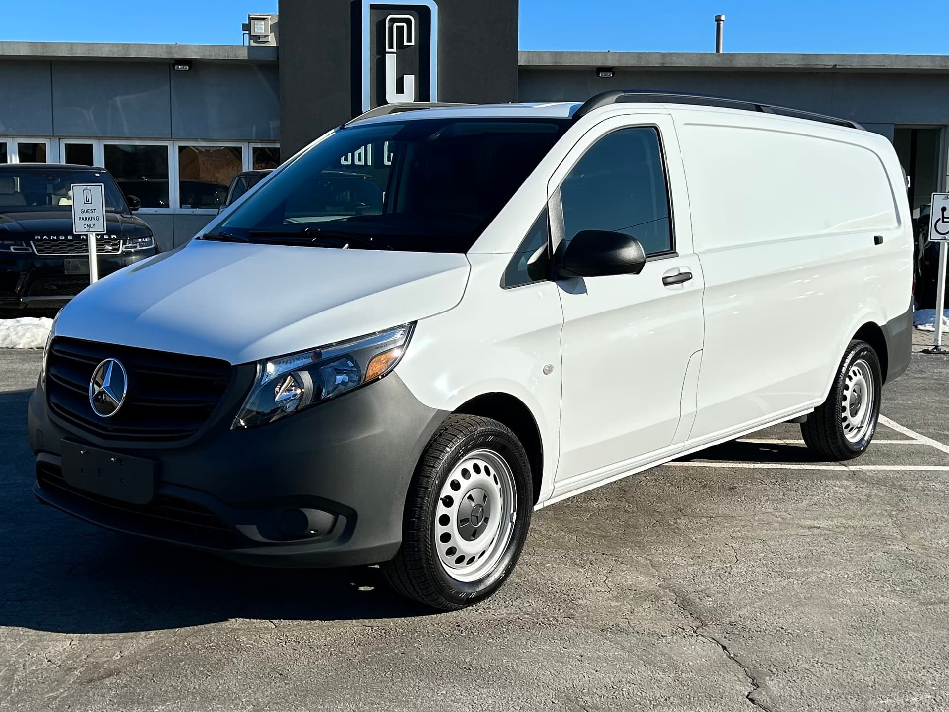 2023 Mercedes-Benz Metris CARGO VAN 135"...