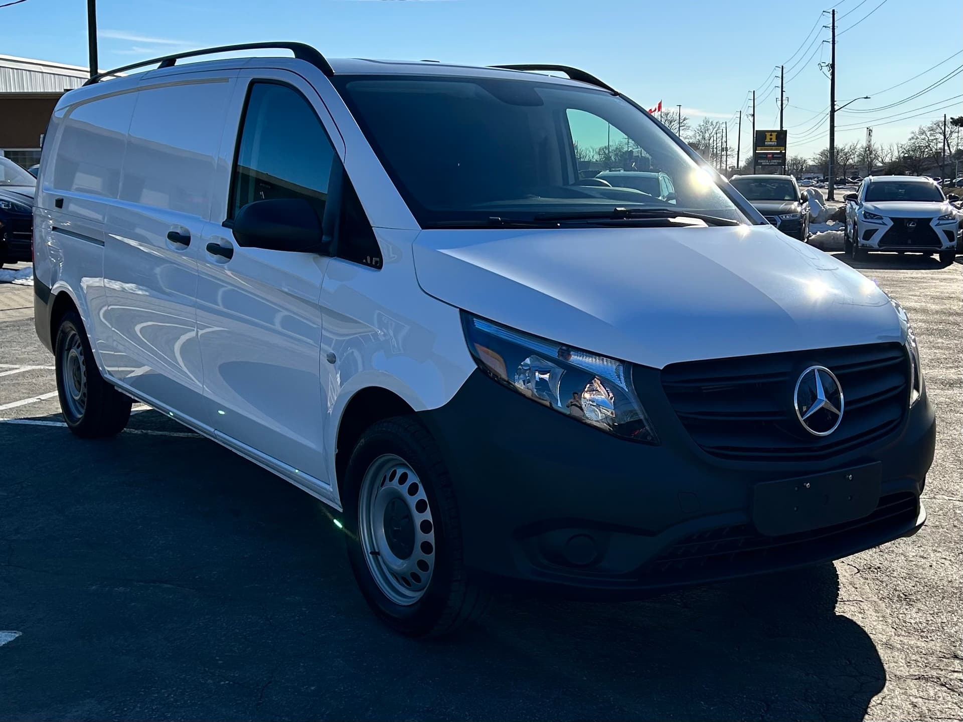 2023 Mercedes-Benz Metris CARGO VAN 135"...