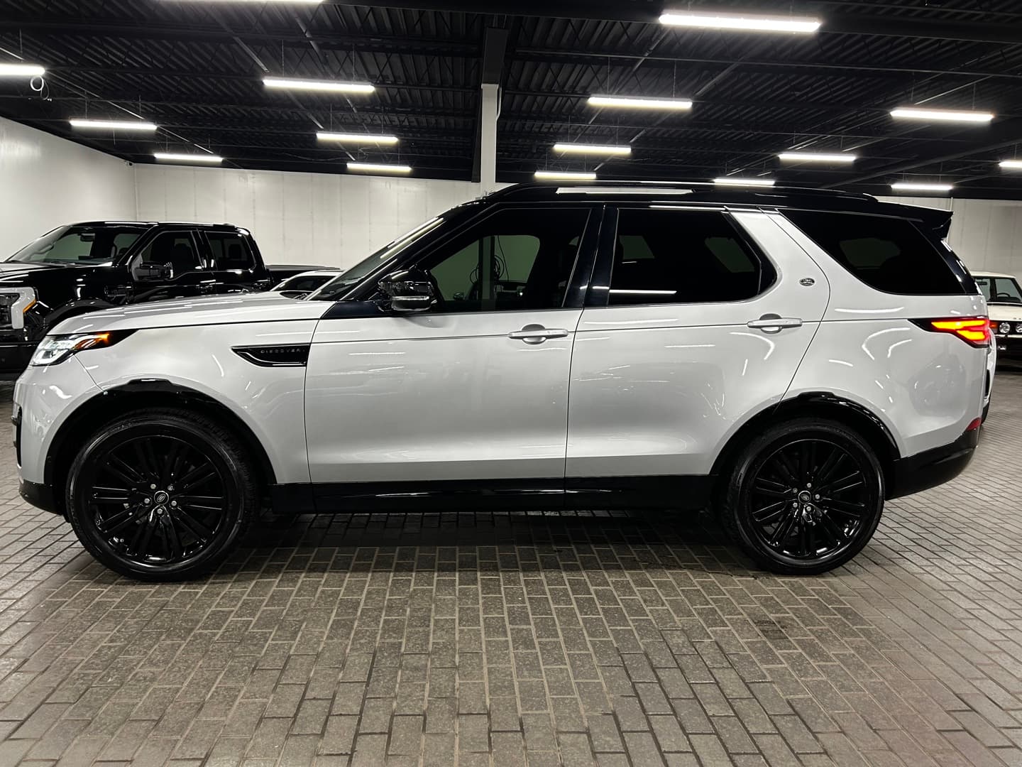 2019 Land Rover Discovery HSE