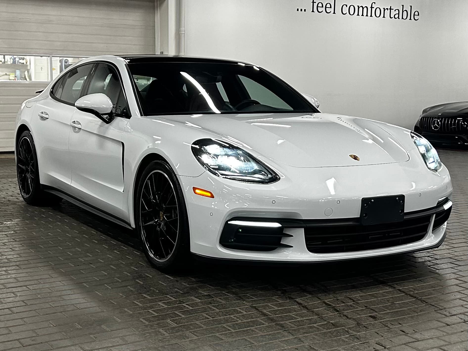 2018 Porsche Panamera 4