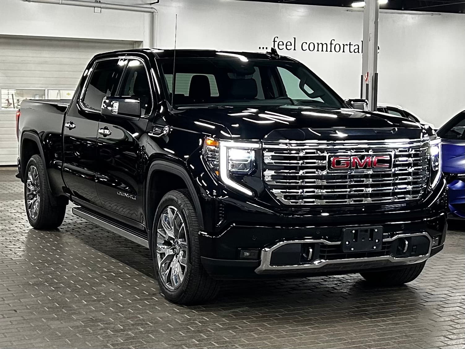 2023 GMC Sierra 1500 Denali Crew Cab Short Box 4WD