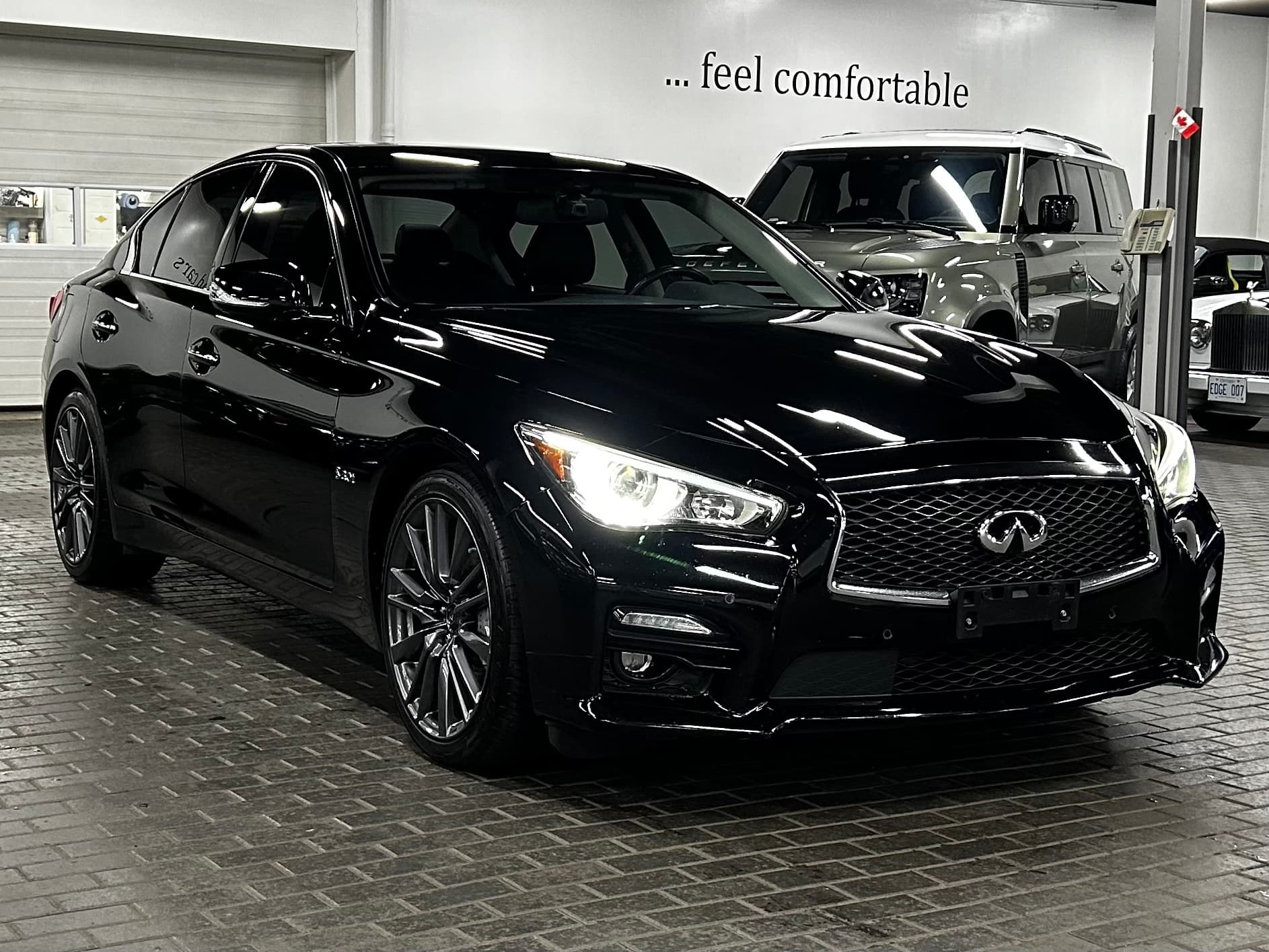 2016 INFINITI Q50 Red Sport 400