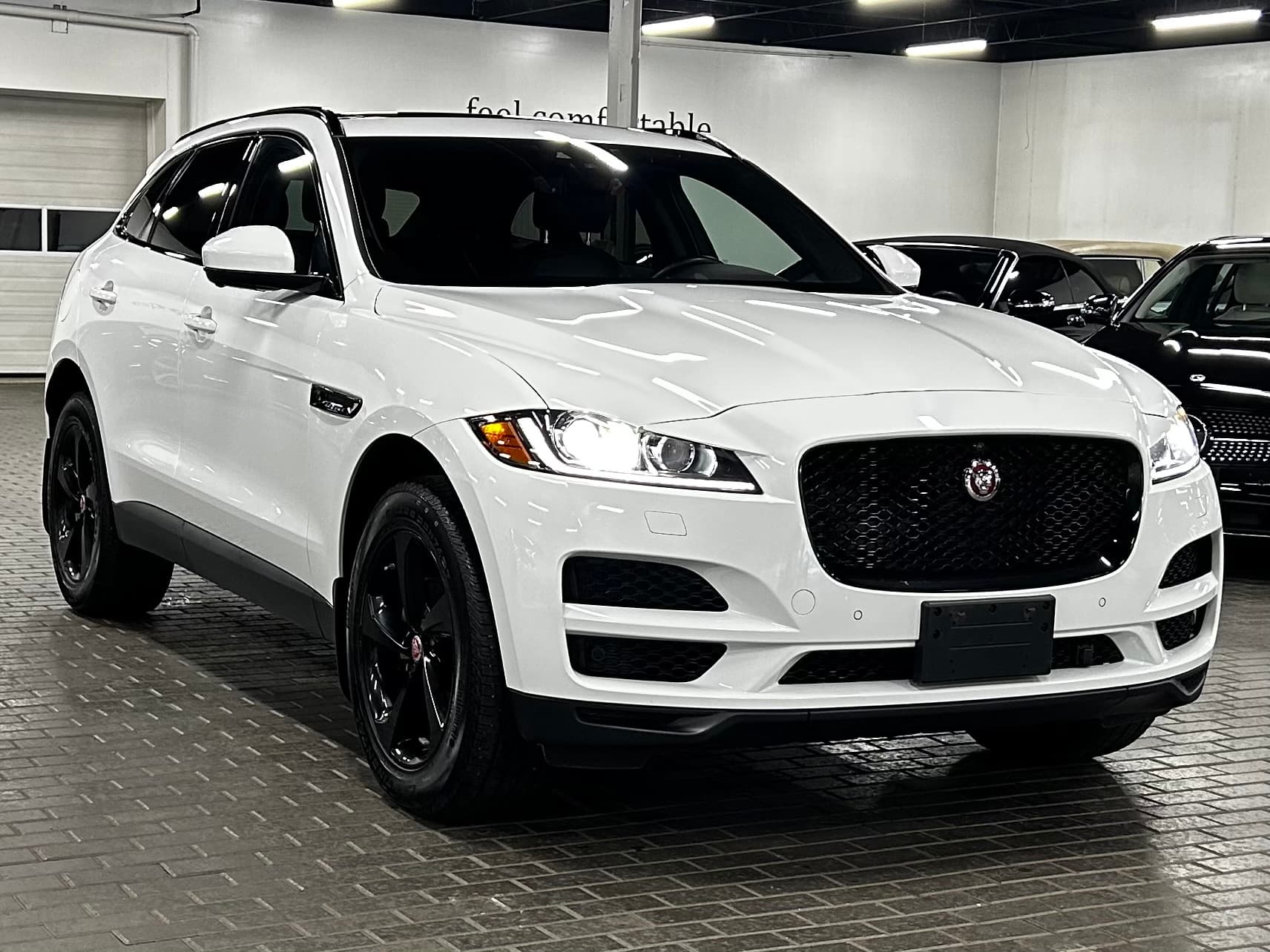 2020 Jaguar F-PACE 25t Prestige