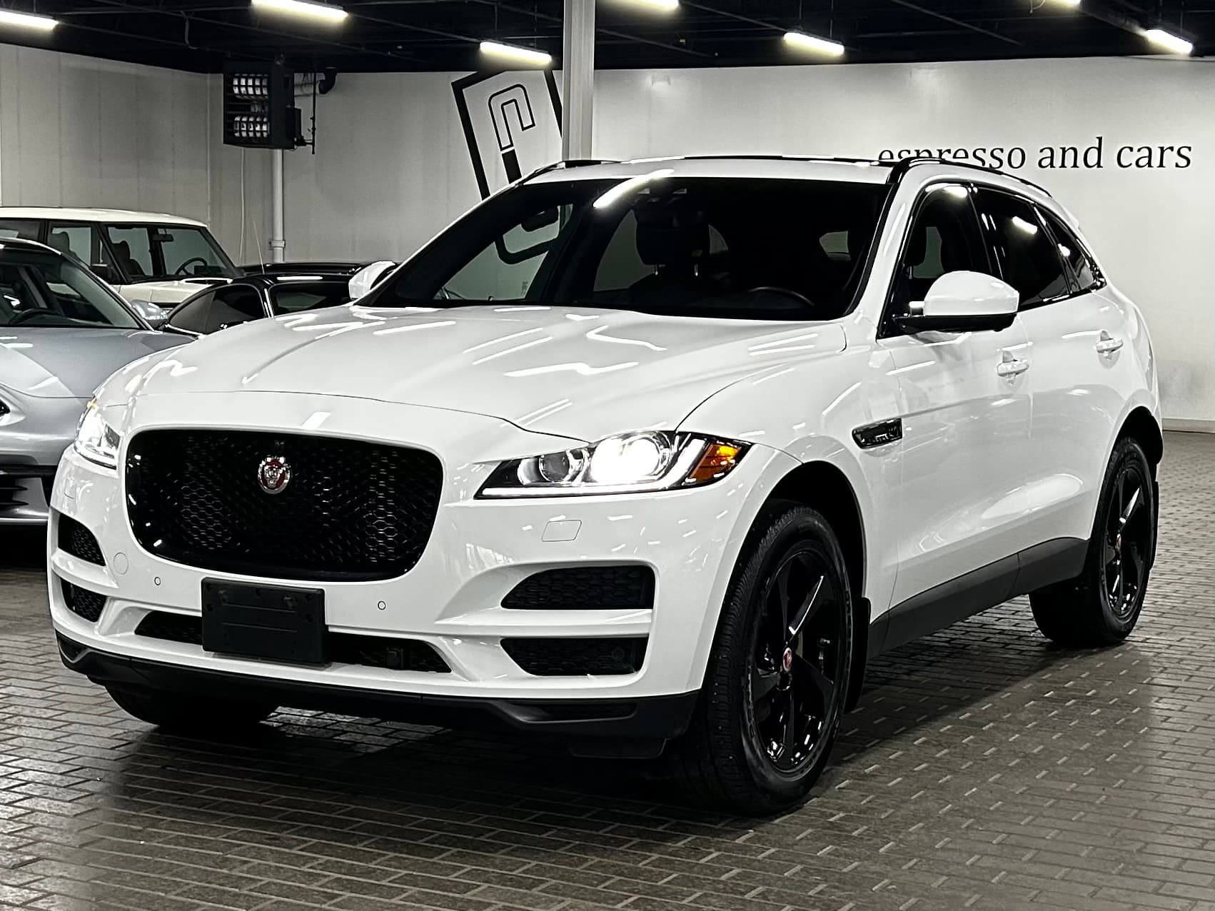 2020 Jaguar F-PACE 25t Prestige