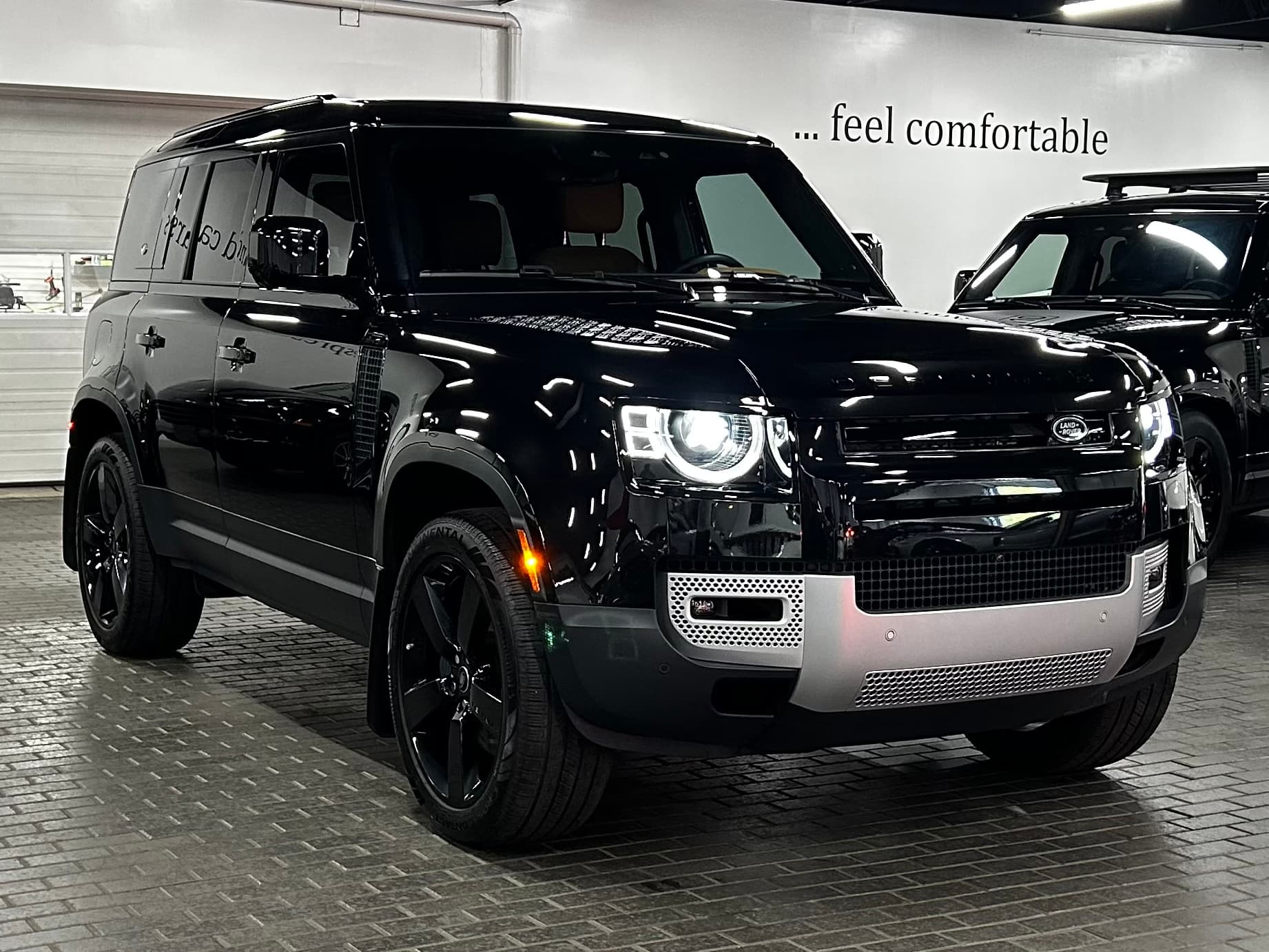 2023 Land Rover Defender 110 S