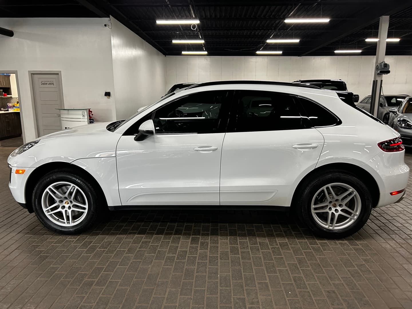 2018 Porsche Macan Sport Edition