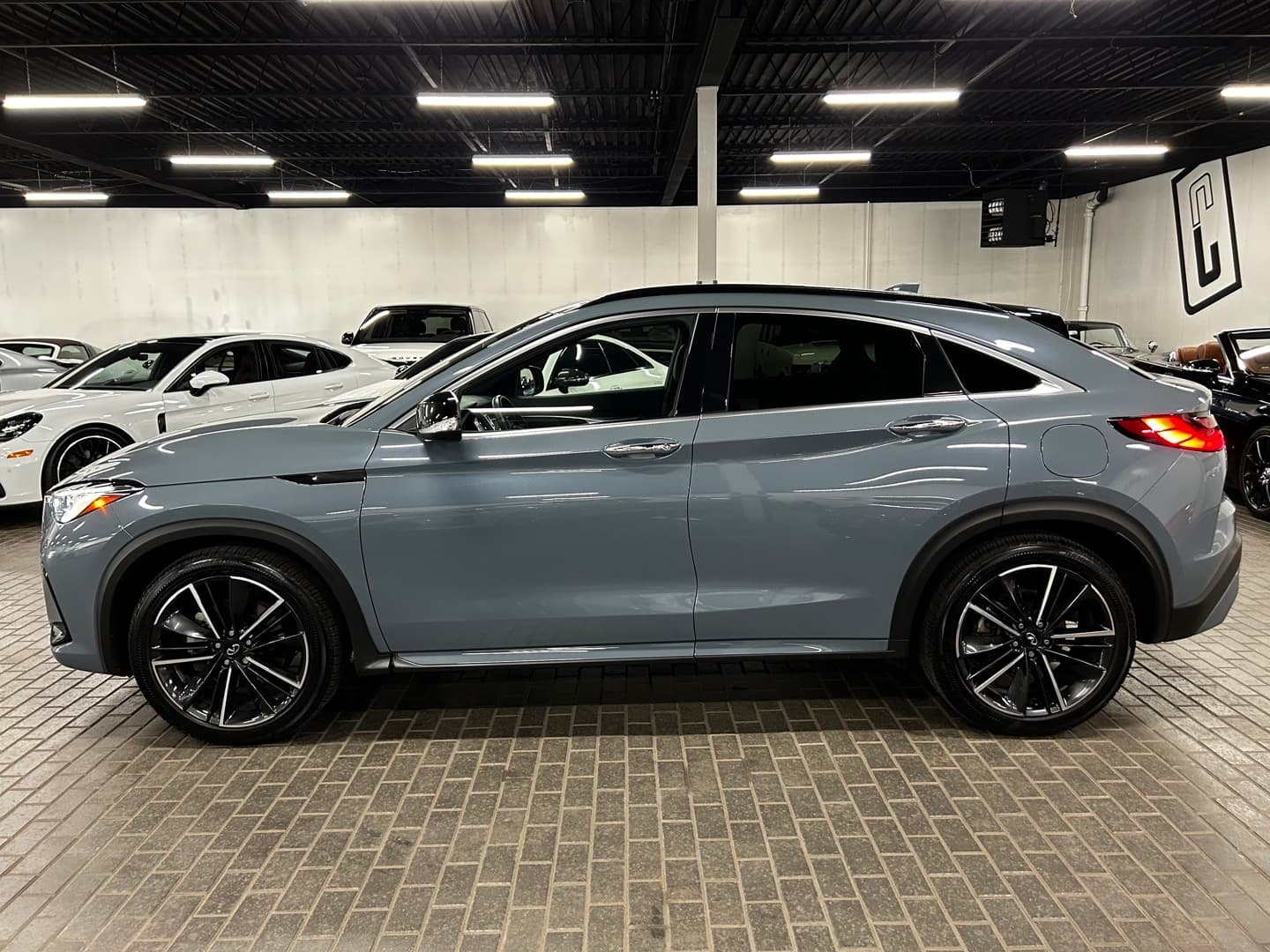 2022 INFINITI QX55 LUXE