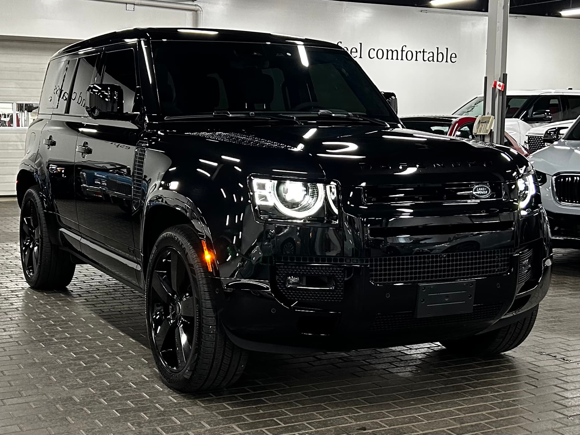 2023 Land Rover Defender 110 V8