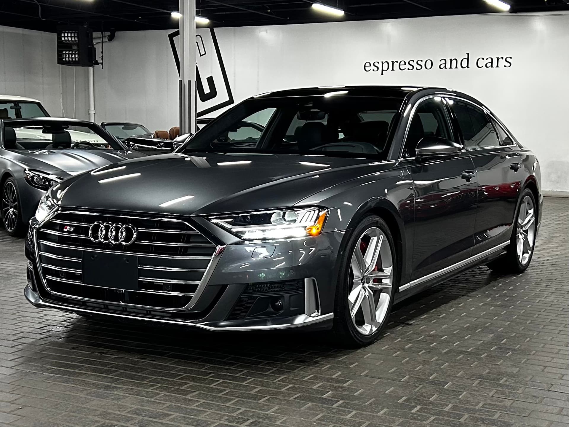 2021 Audi S8 L 4.0T (Tiptronic)