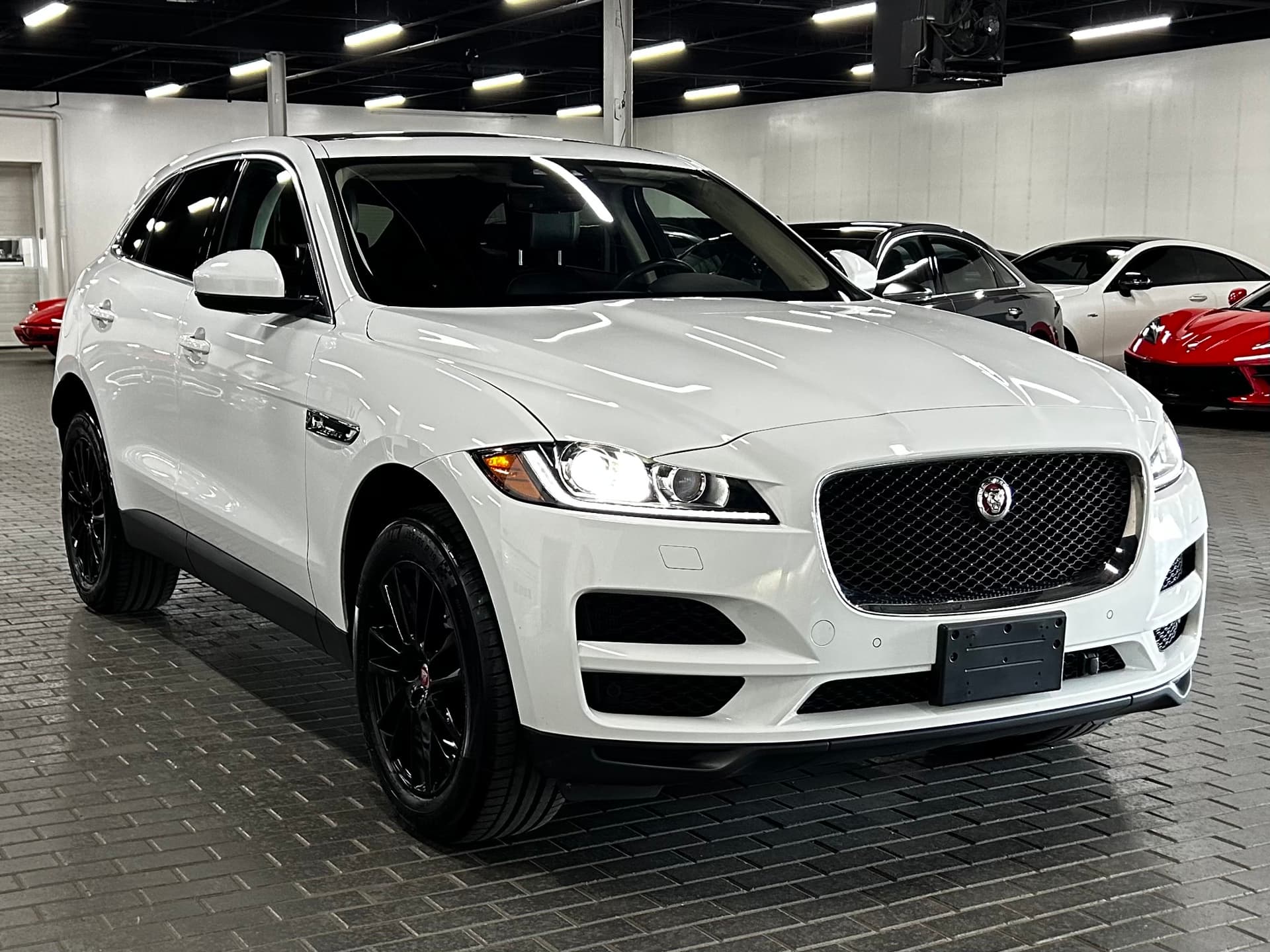 2020 Jaguar F-PACE 25t Prestige