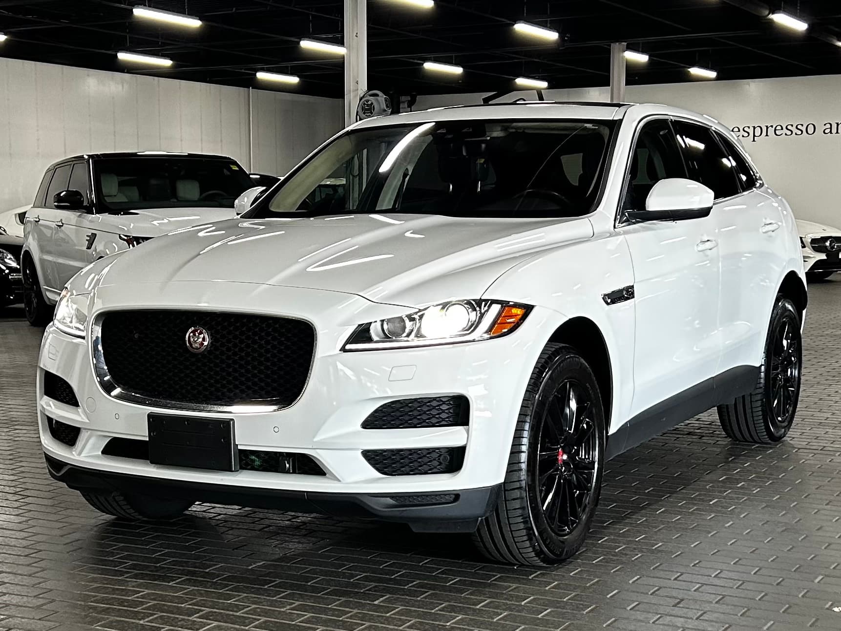 2020 Jaguar F-PACE 25t Prestige