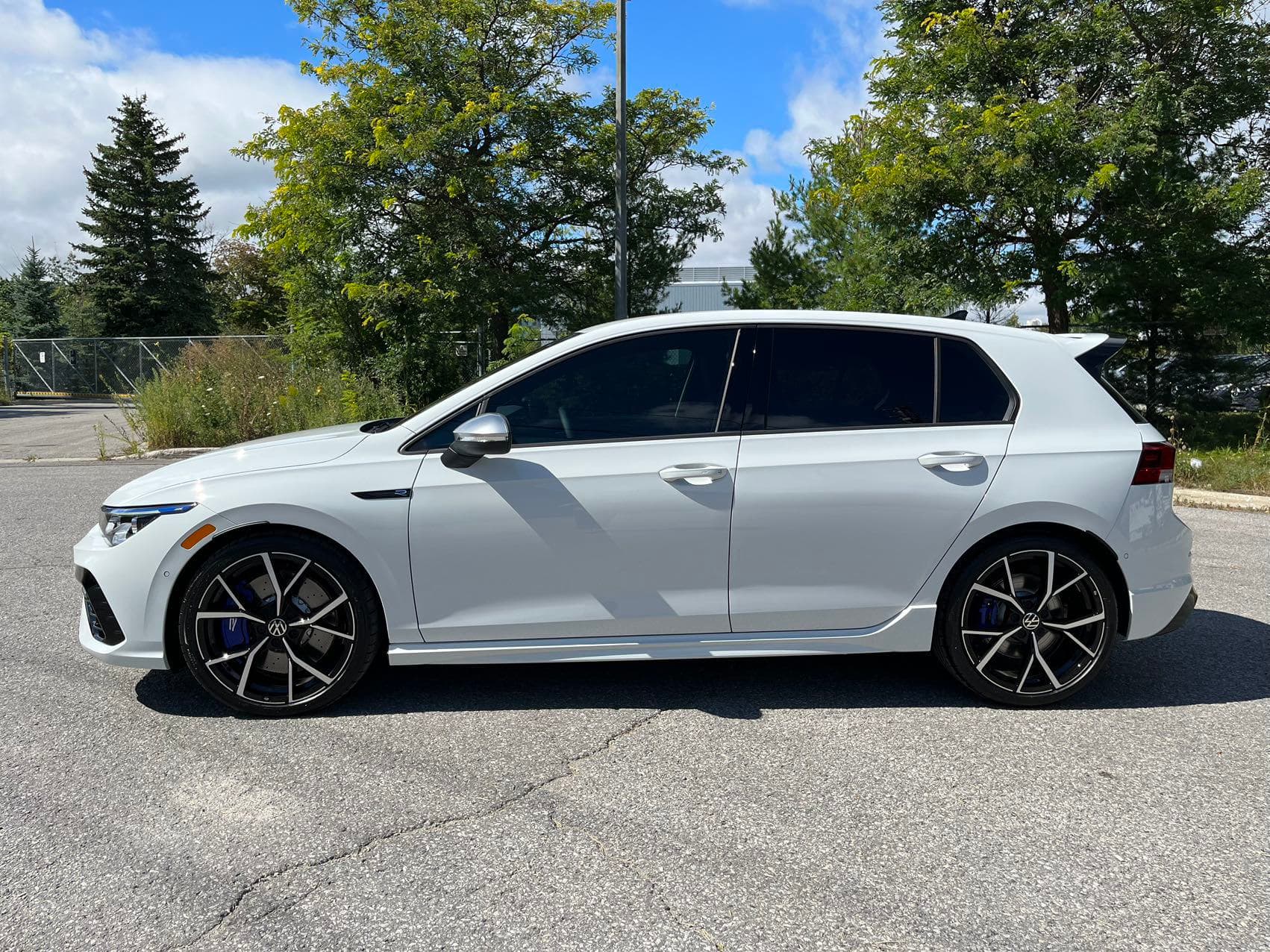 2023 Volkswagen Golf R Base (DSG)