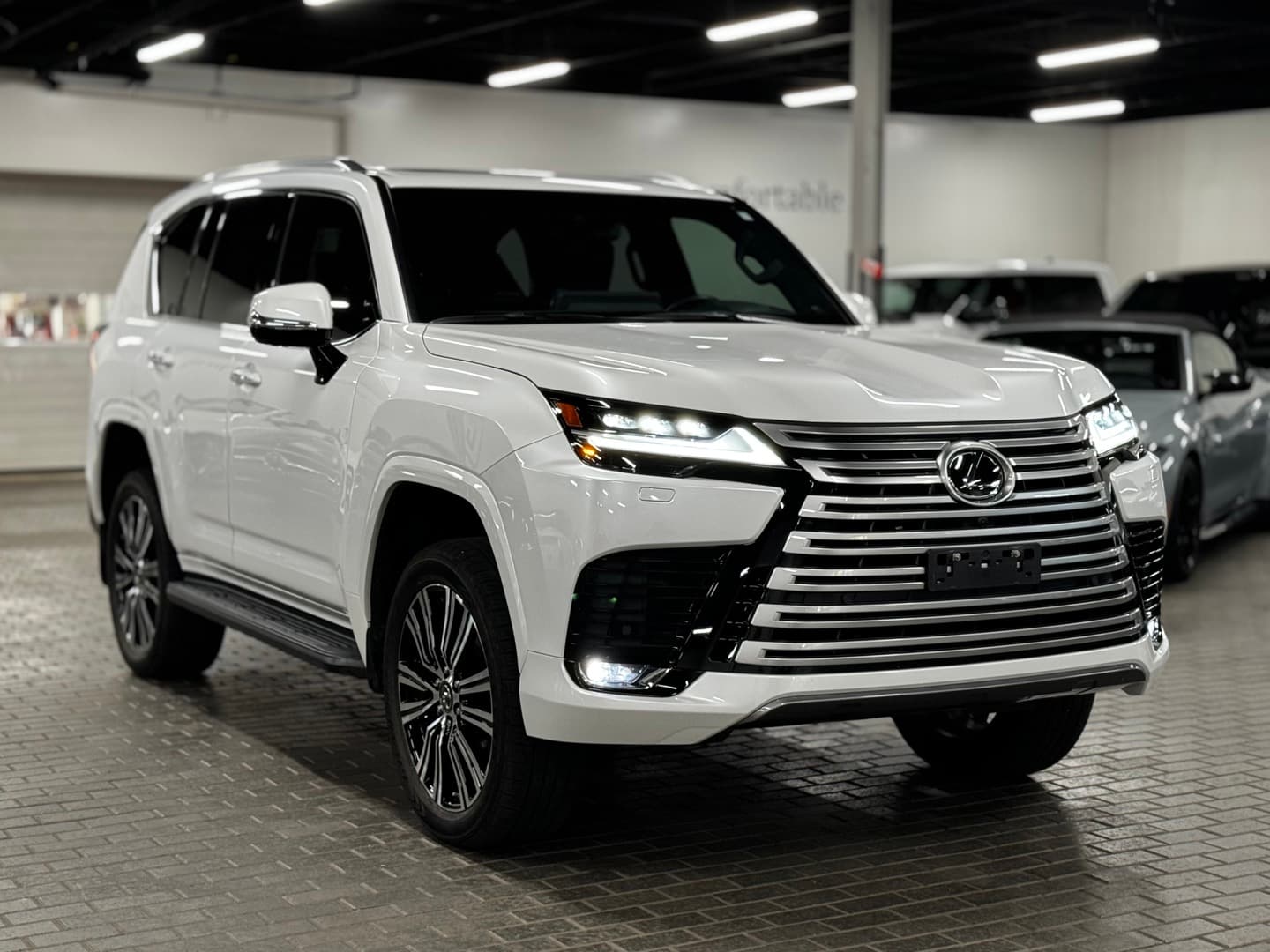 2022 Lexus LX 600 Premium
