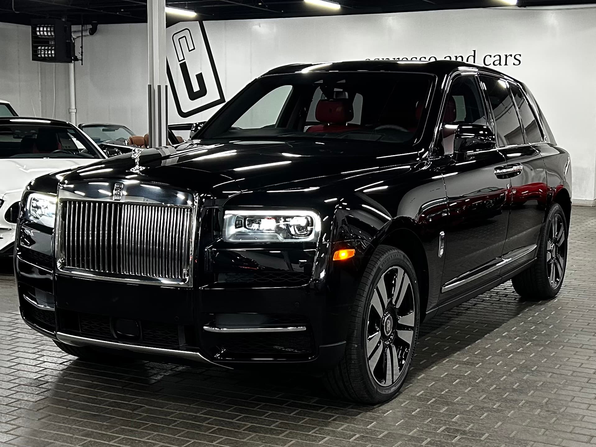 2023 Rolls-Royce Cullinan Base