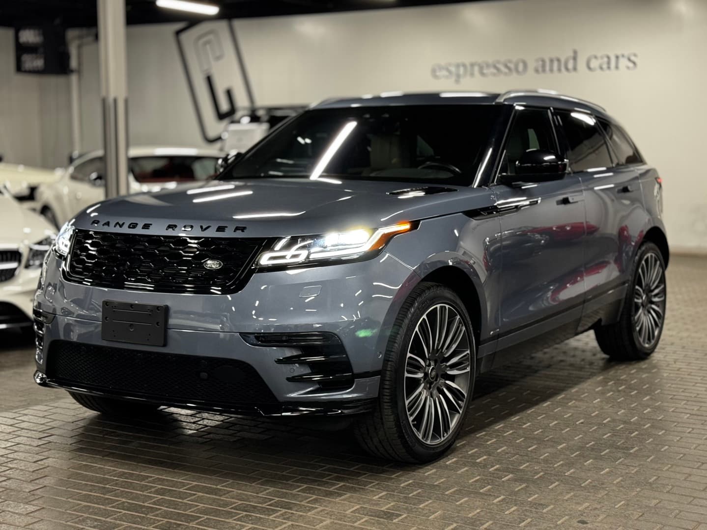 2019 Land Rover Range Rover Velar P380 H...