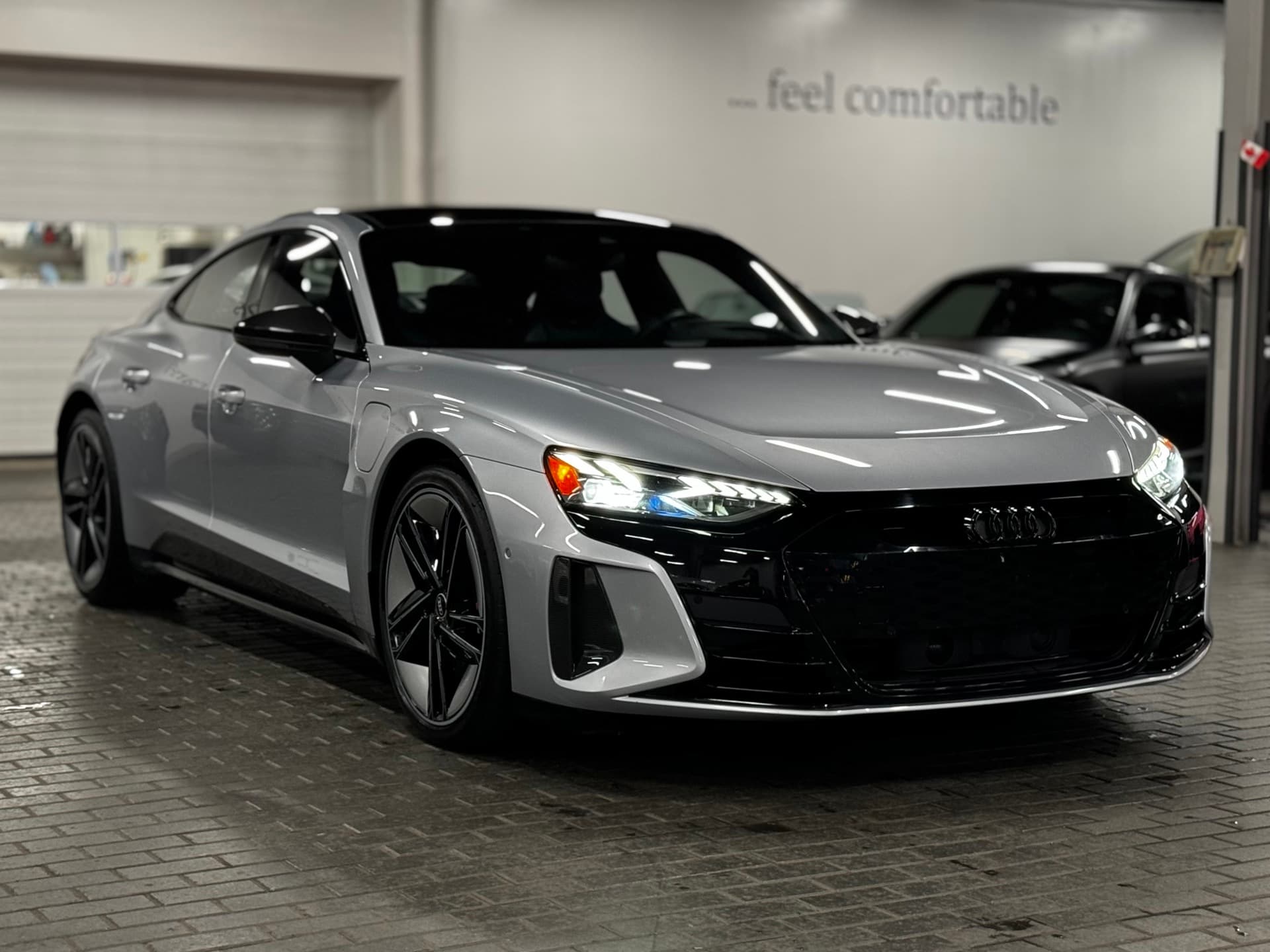 2022 Audi RS e-tron GT GT quattro | PERF...