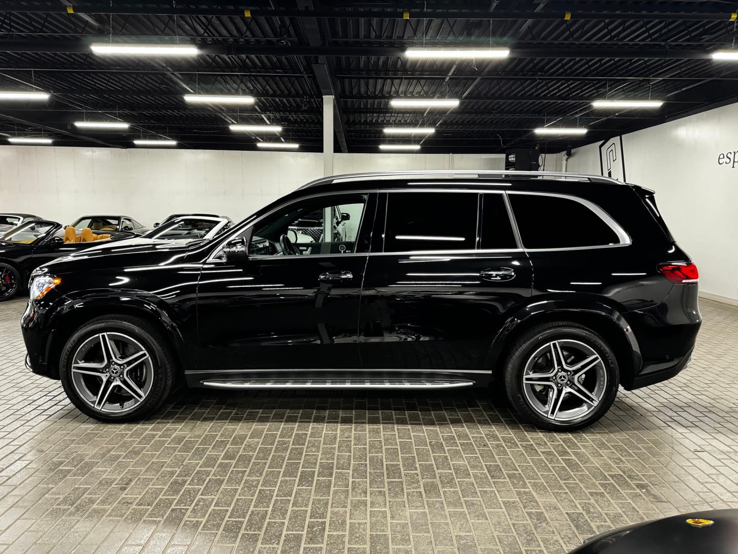 2022 Mercedes-Benz GLS 450 4MATIC