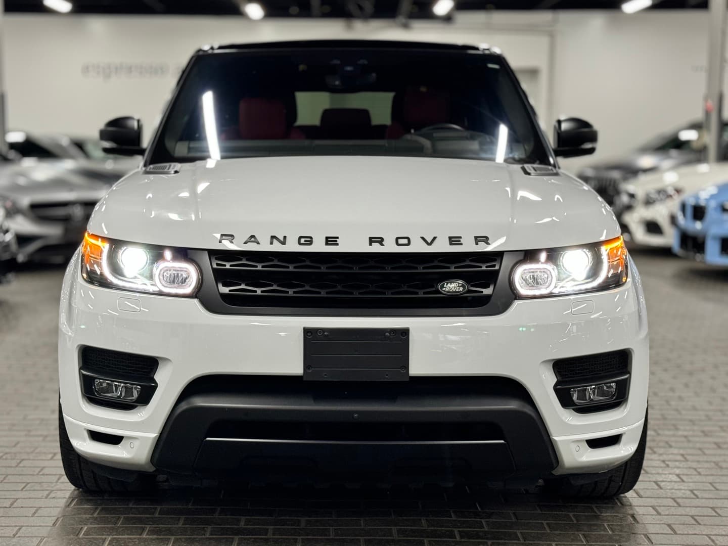 2017 Land Rover Range Rover Sport V8 Supercharged