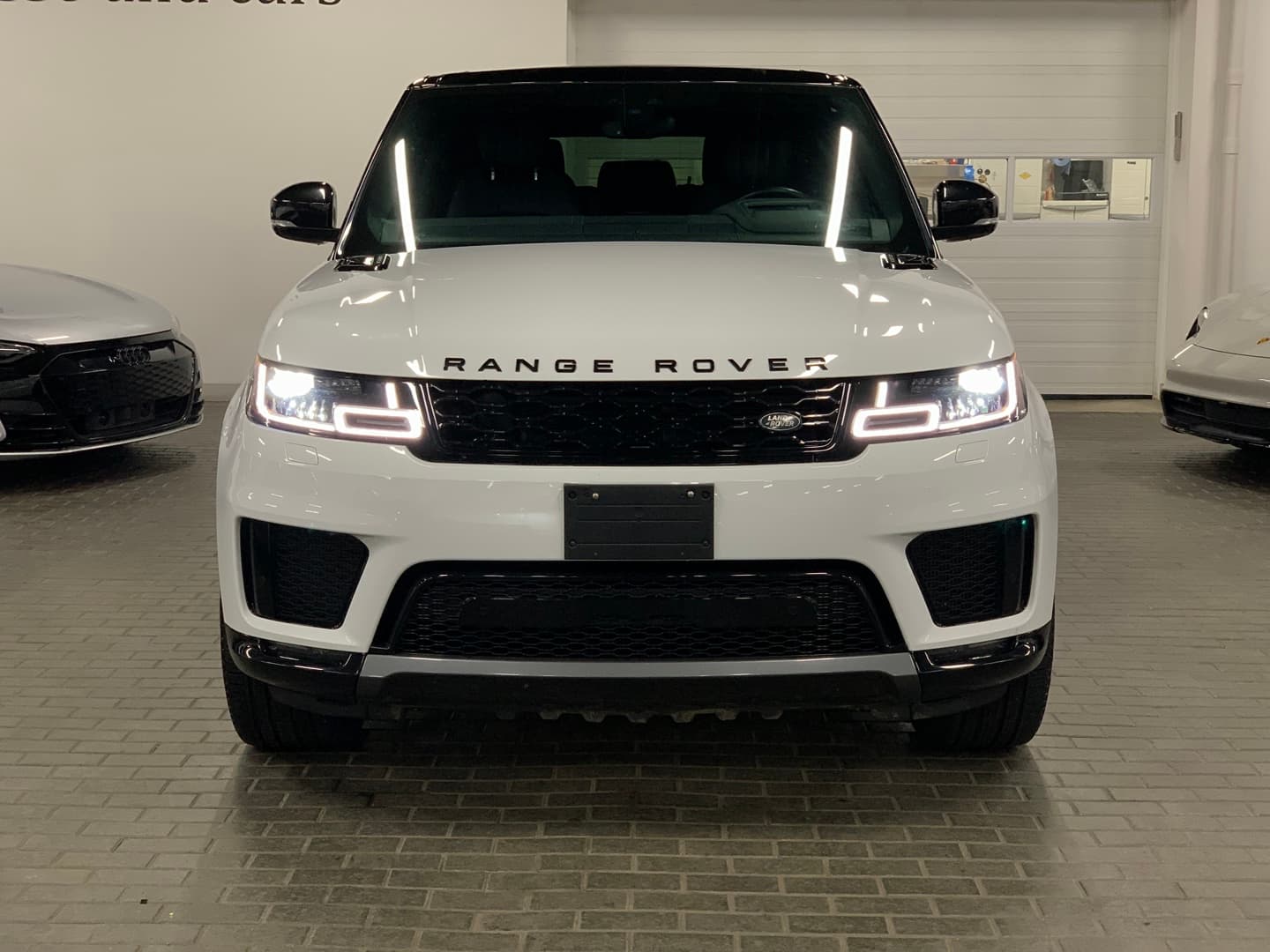 2020 Land Rover  Range Rover Sport  MHEV HSE 