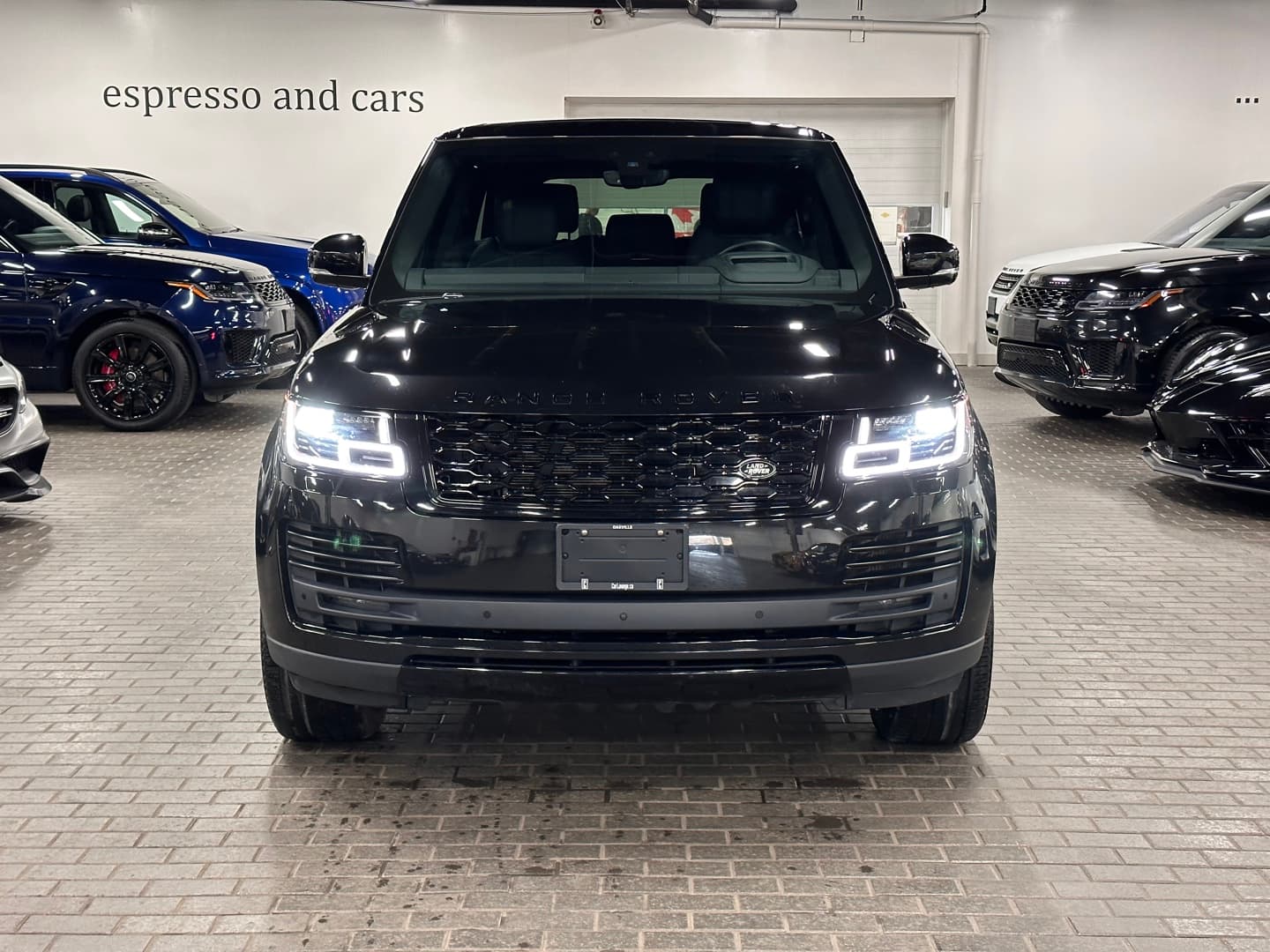 2021 Land Rover Range Rover P400e HSE