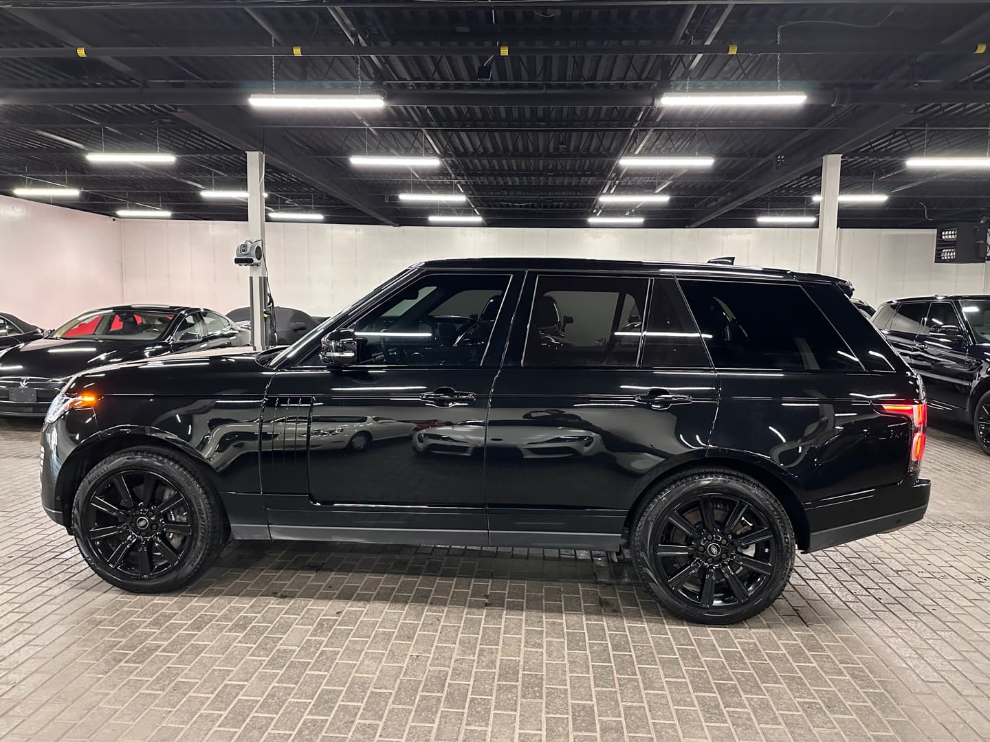 2021 Land Rover Range Rover P400e HSE