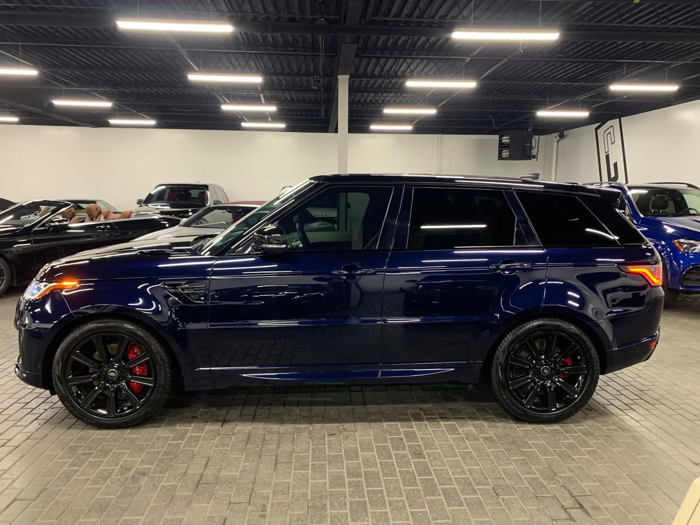 2020 Land Rover Range Rover Sport Autobi...