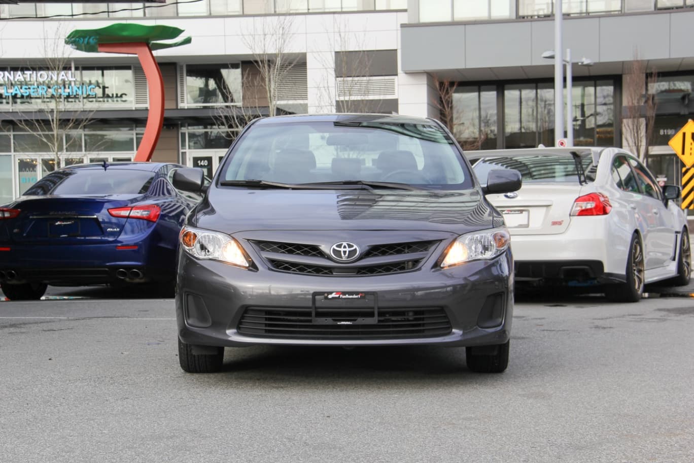 2012 Toyota Corolla 4dr Sdn CE