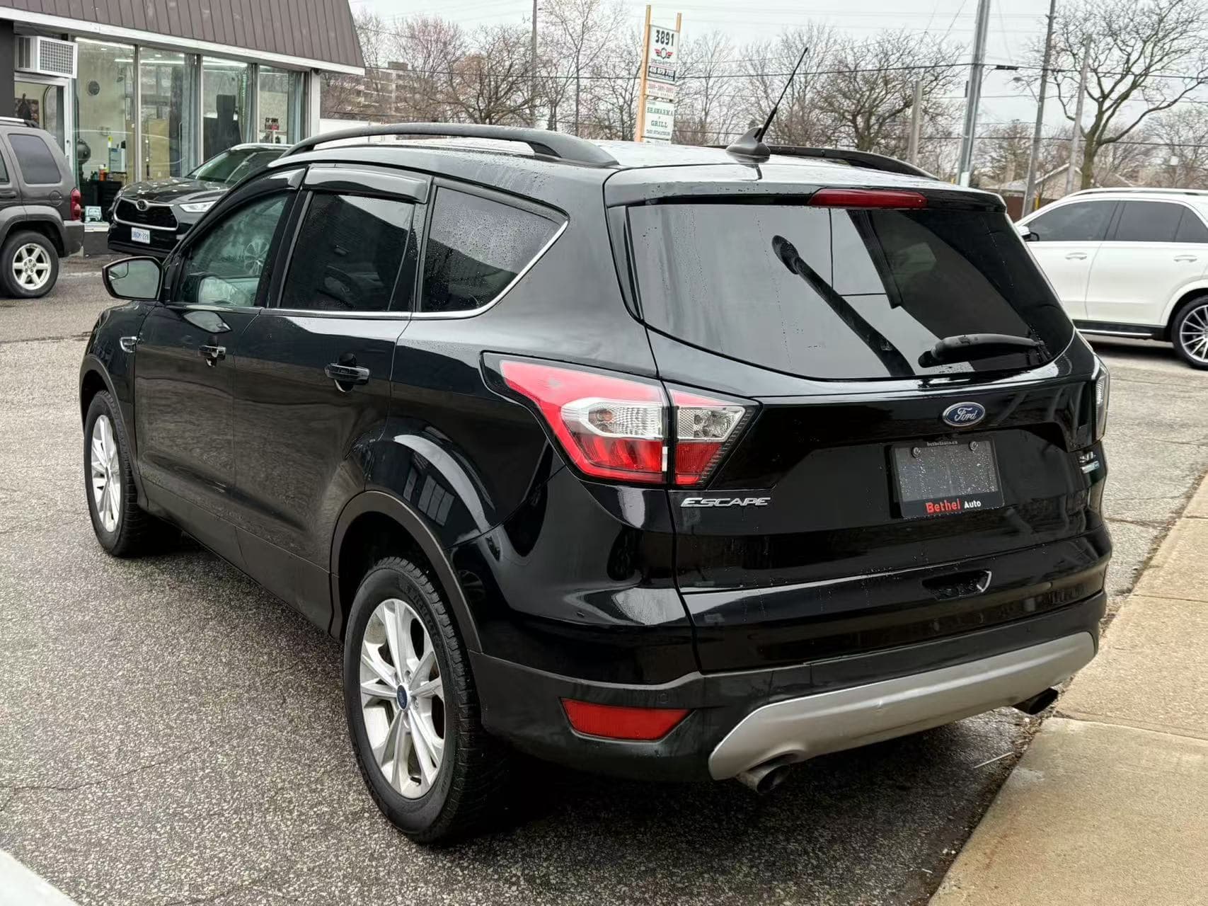 2018 Ford Escape SEL 4WD 