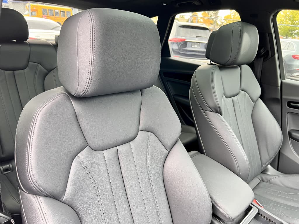 2019 Audi Q5 S-Line Technik 45 TFSI Quat...