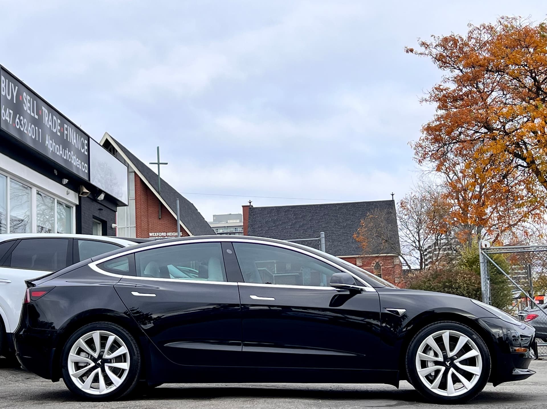 2019 Tesla Model 3 Standard Range *Ltd Avail*