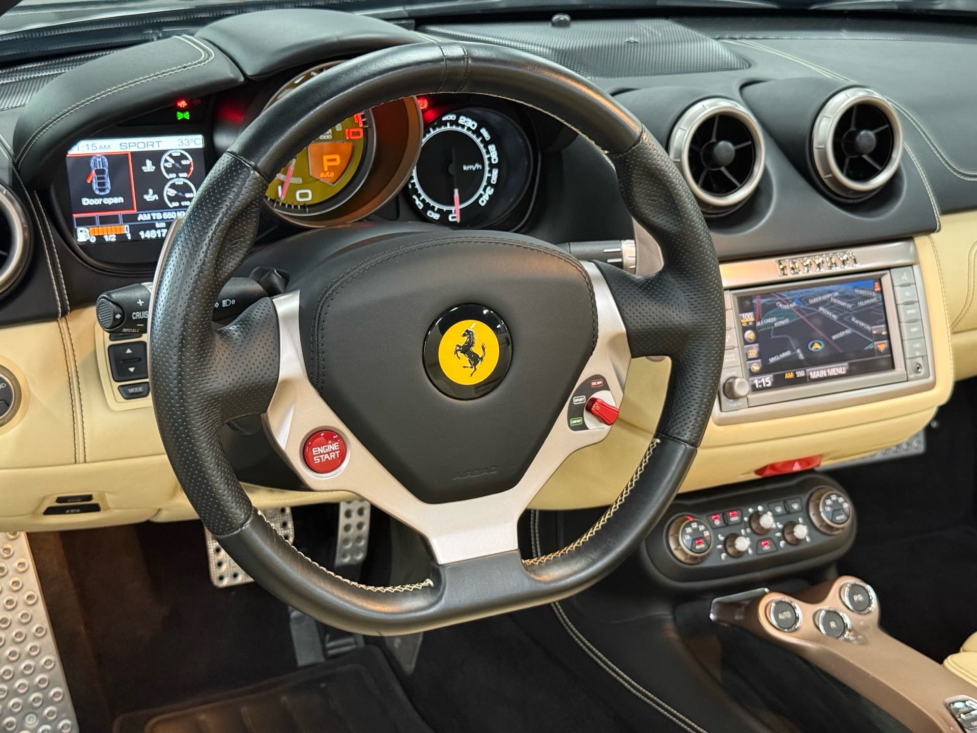 2013 Ferrari California 2dr Conv | HANDLING SPECIALE PACKAGE