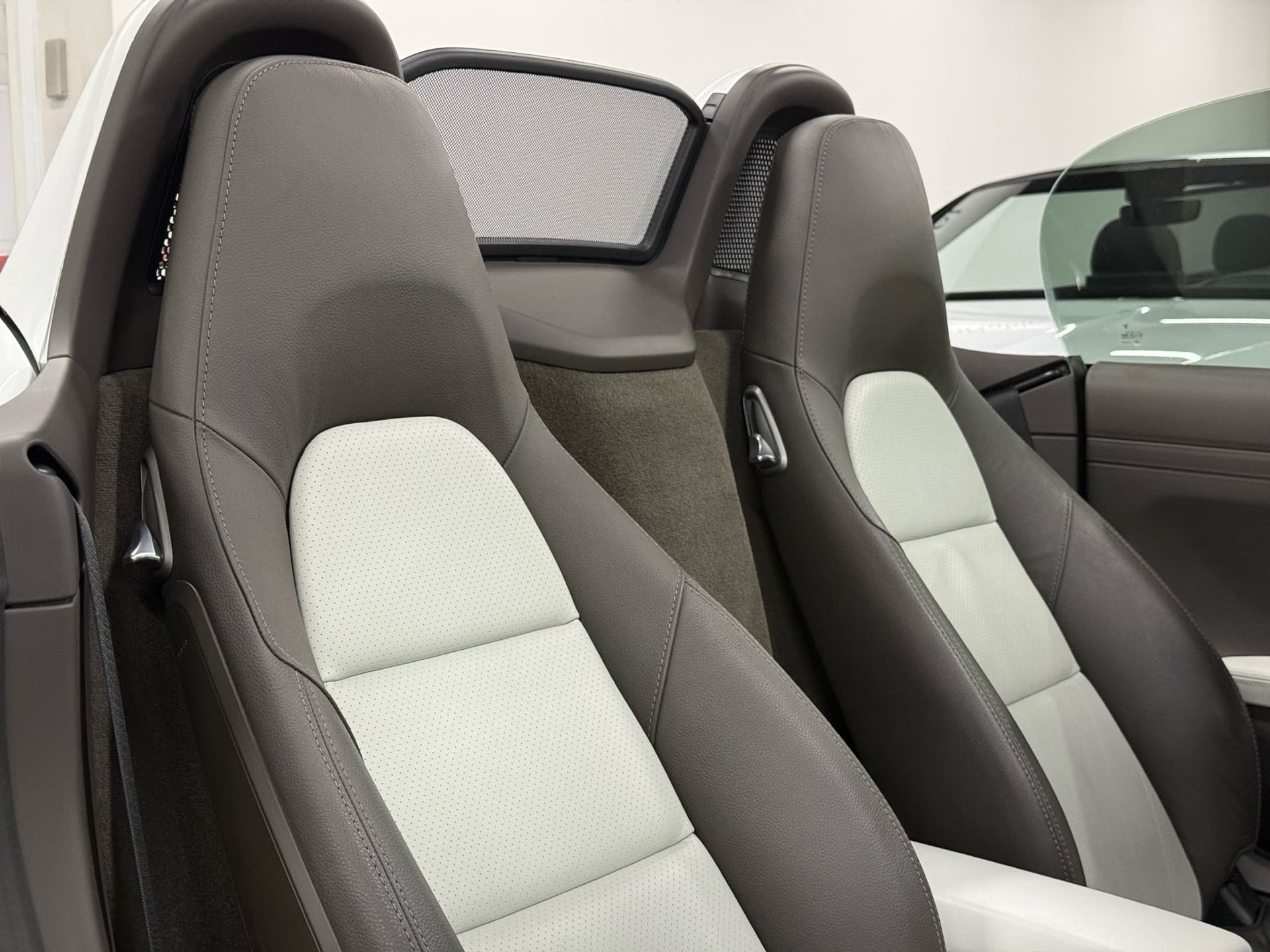 2014 Porsche Boxster 2dr Roadster S
