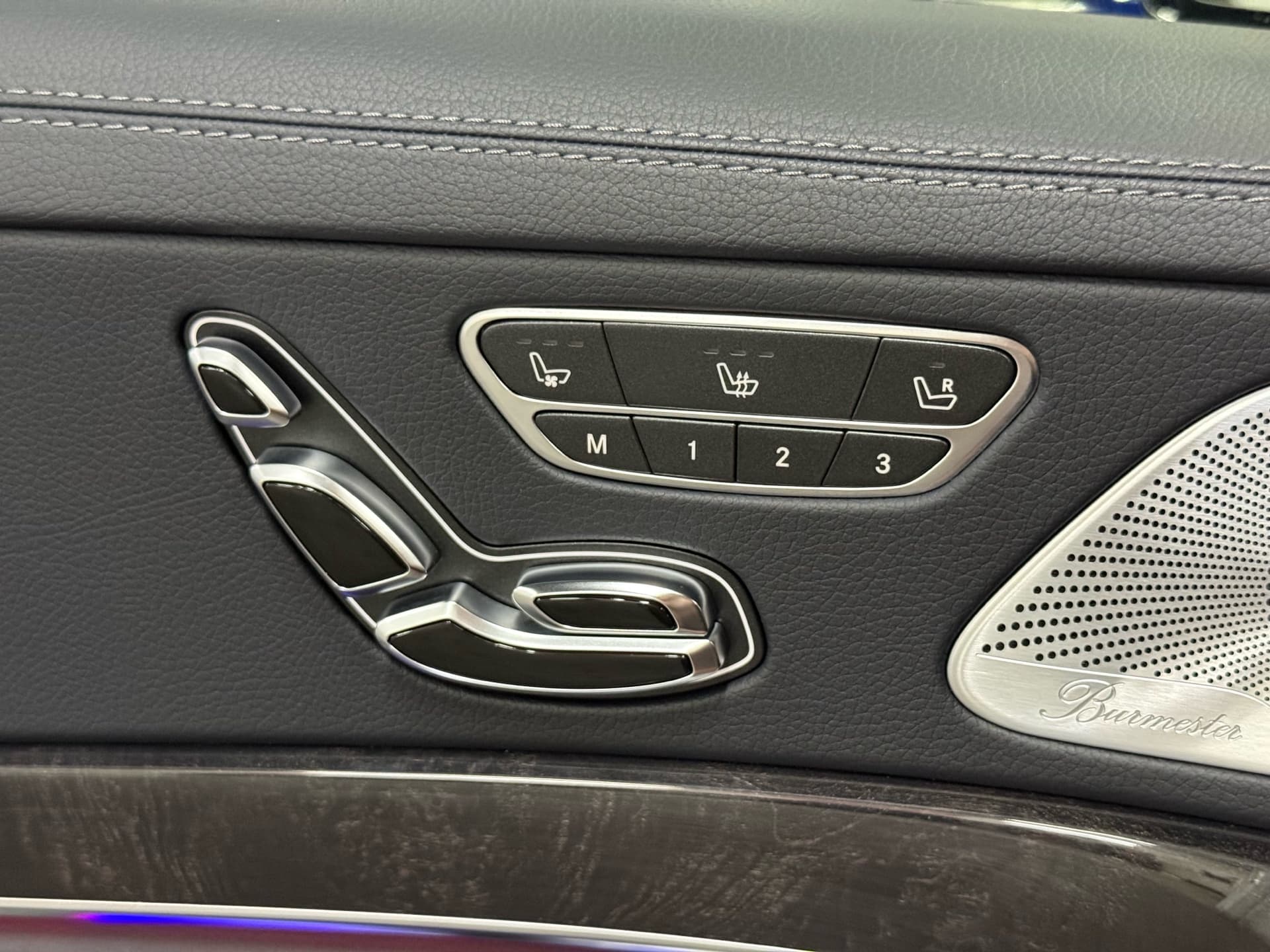 2018 Mercedes-Benz  S-Class  S 560 4MATI...