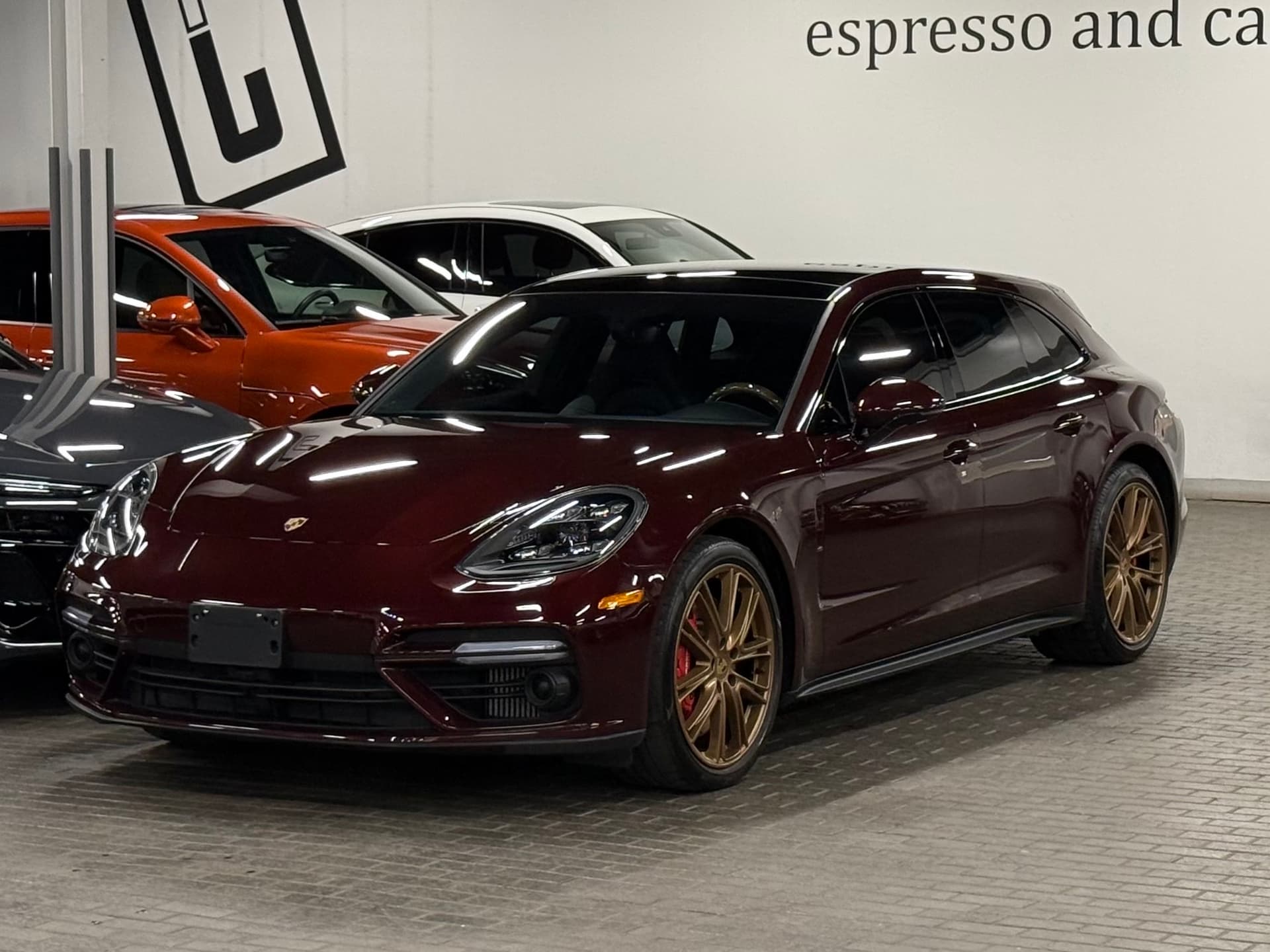 2018 Porsche Panamera Turbo Sport Turismo AWD
