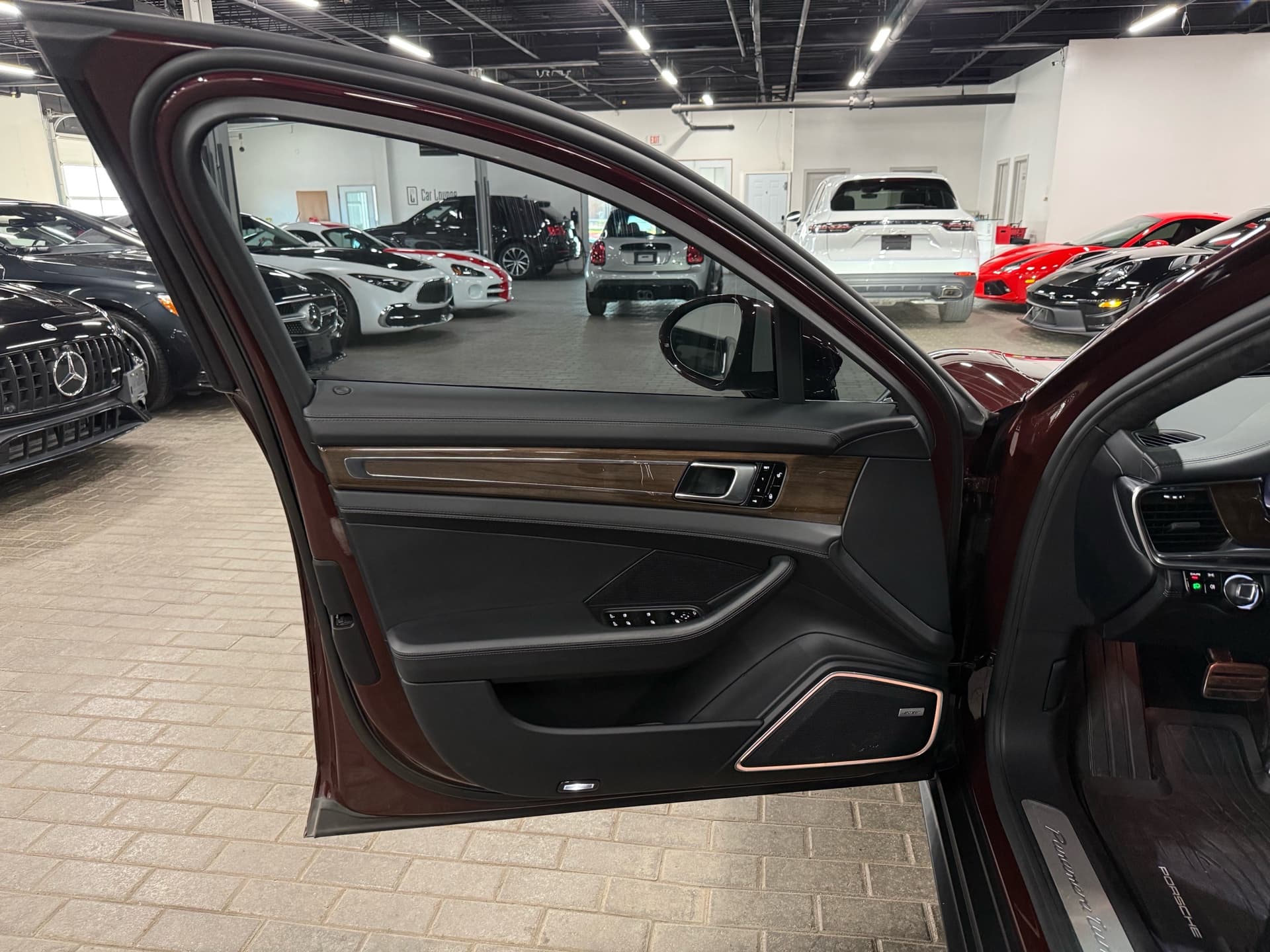 2018 Porsche Panamera Turbo Sport Turismo AWD