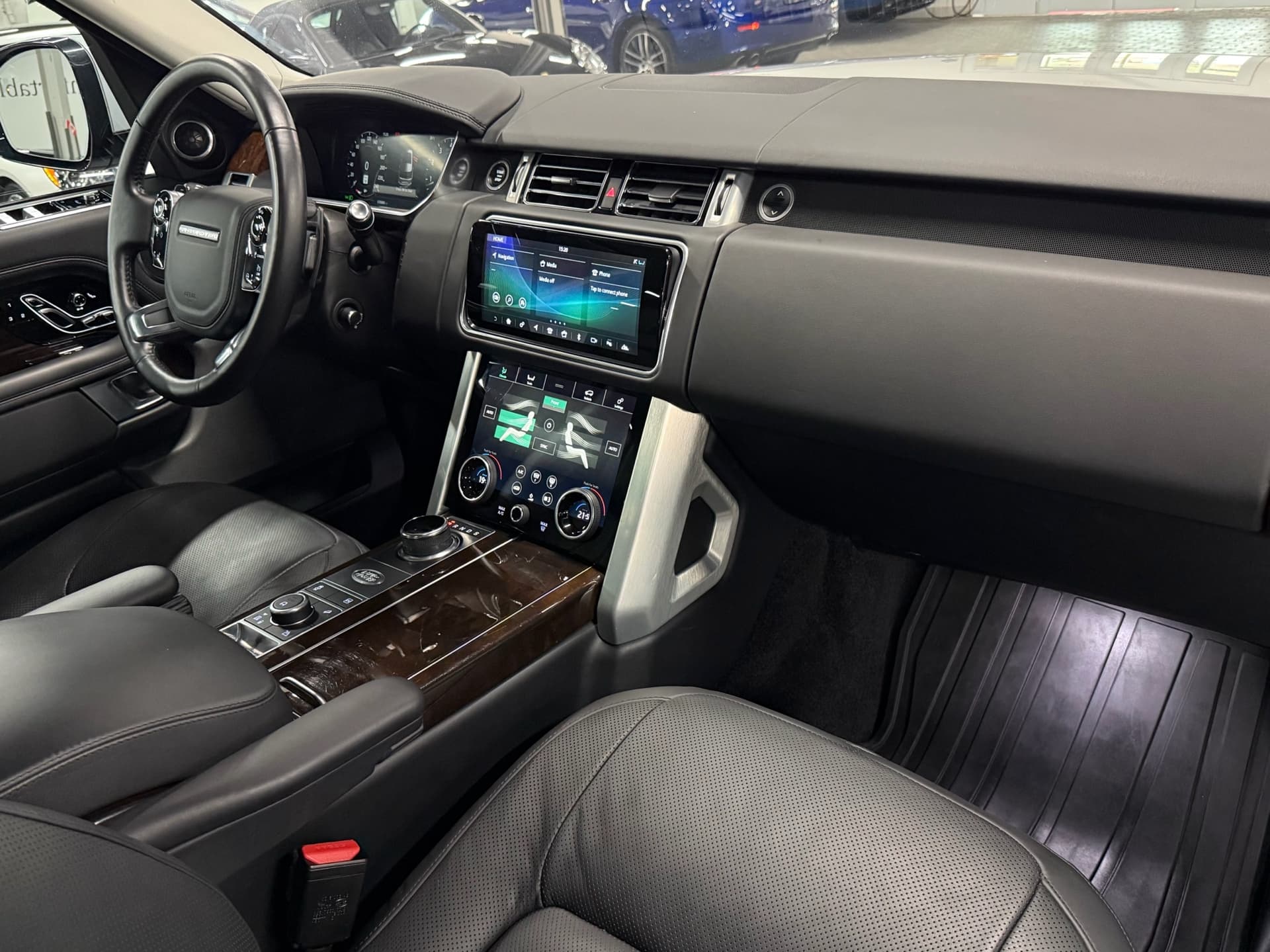 2020 Land Rover Range Rover P400e PHEV HSE