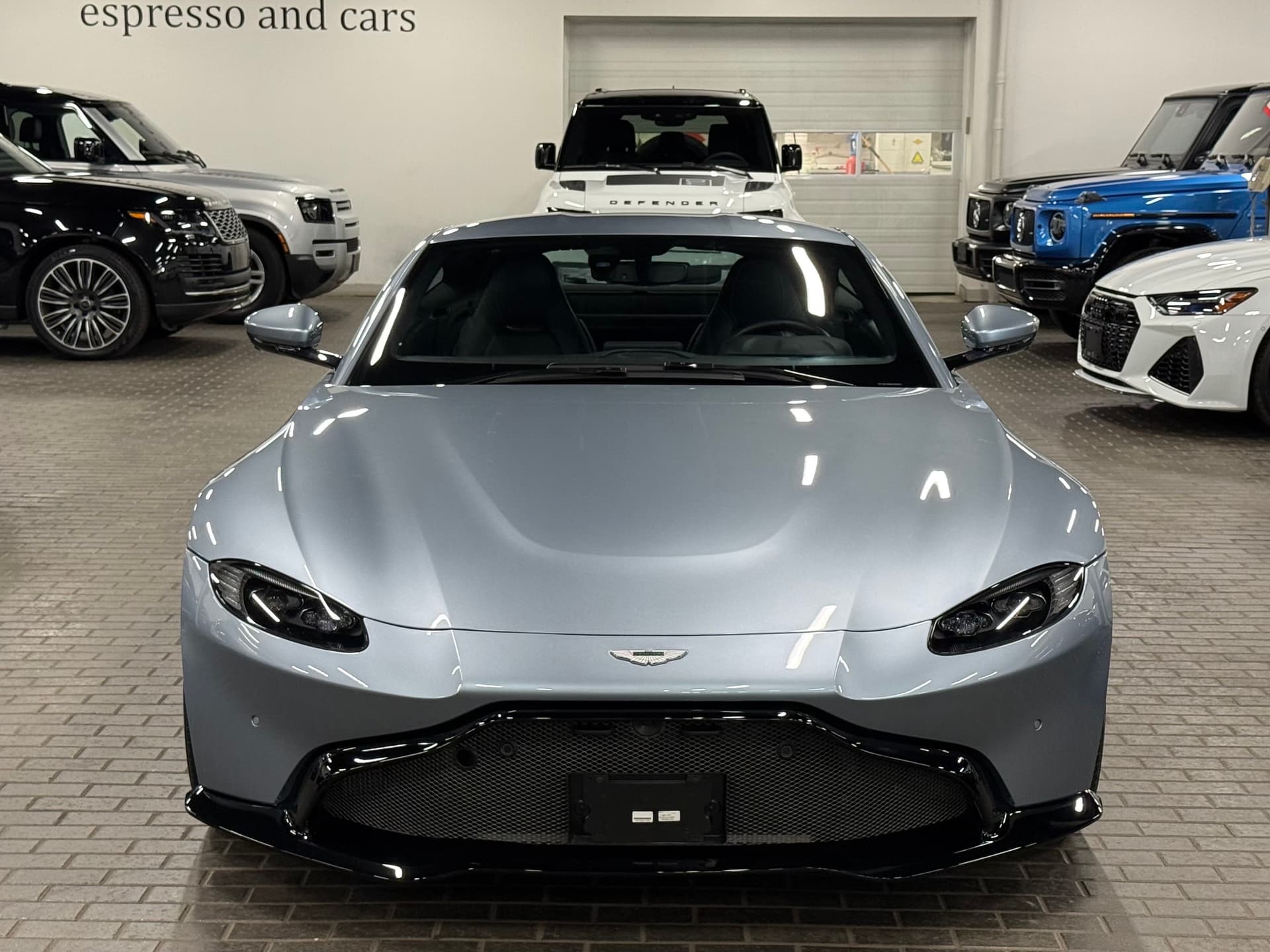 2021 Aston Martin  Vantage 
