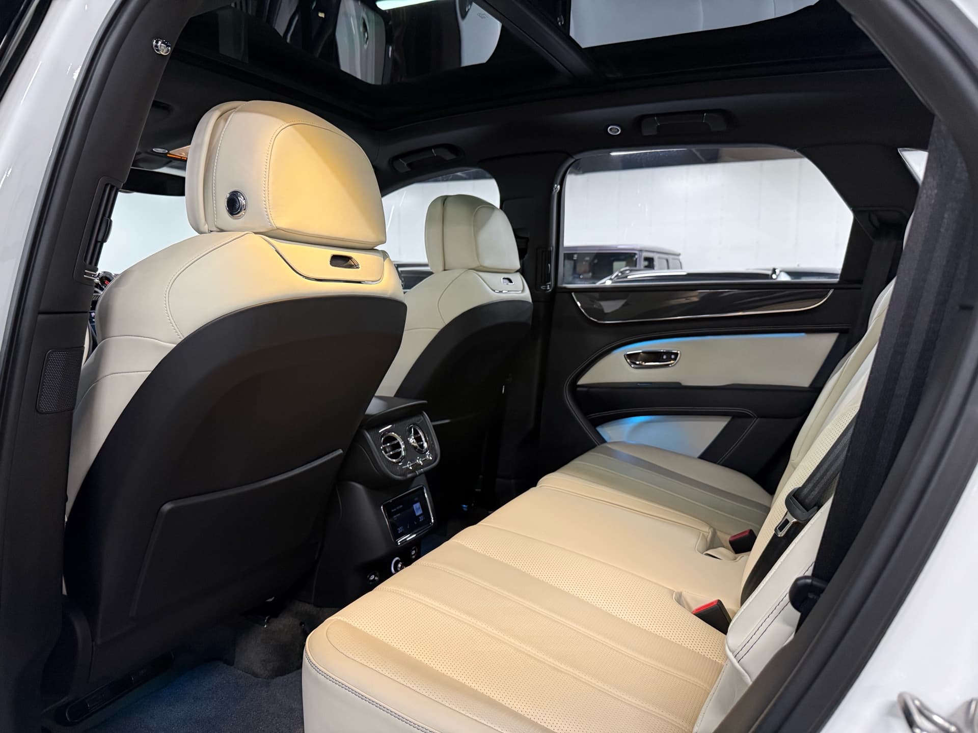 2022 Bentley Bentayga V8 AWD