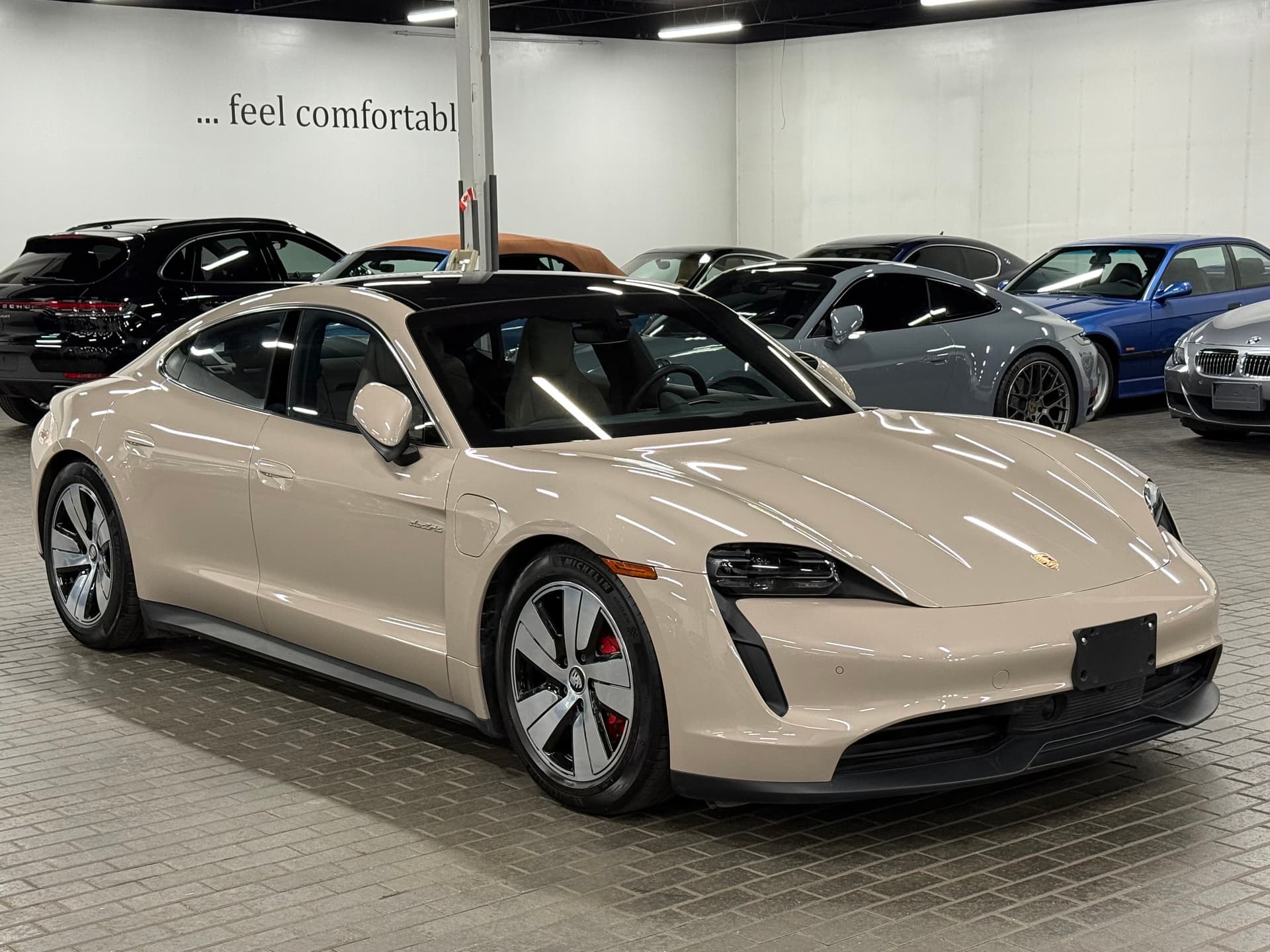 2022 Porsche  Taycan  4S AWD 