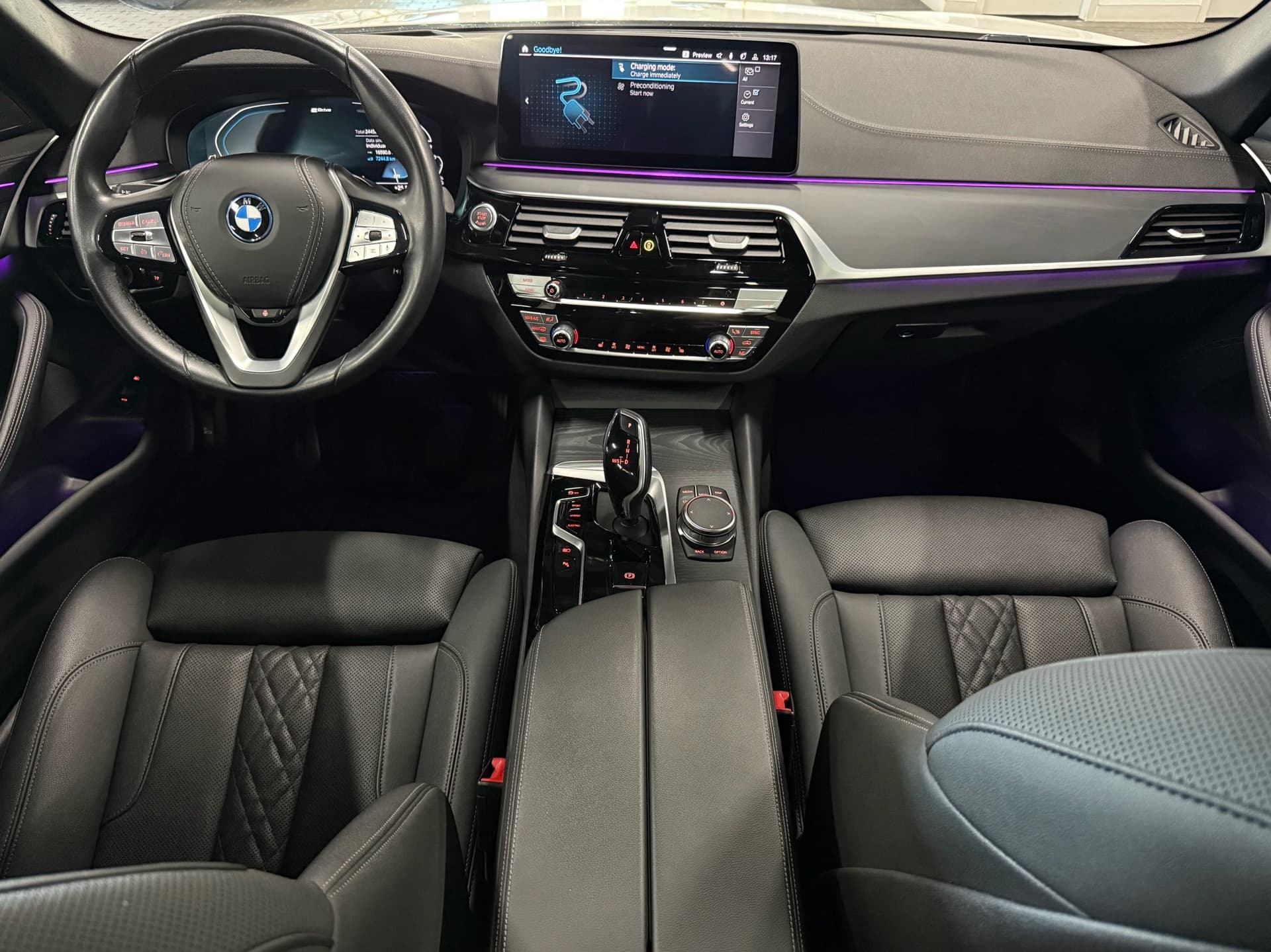 2023 BMW 5-Series 530e xDrive Plug-In Hybrid